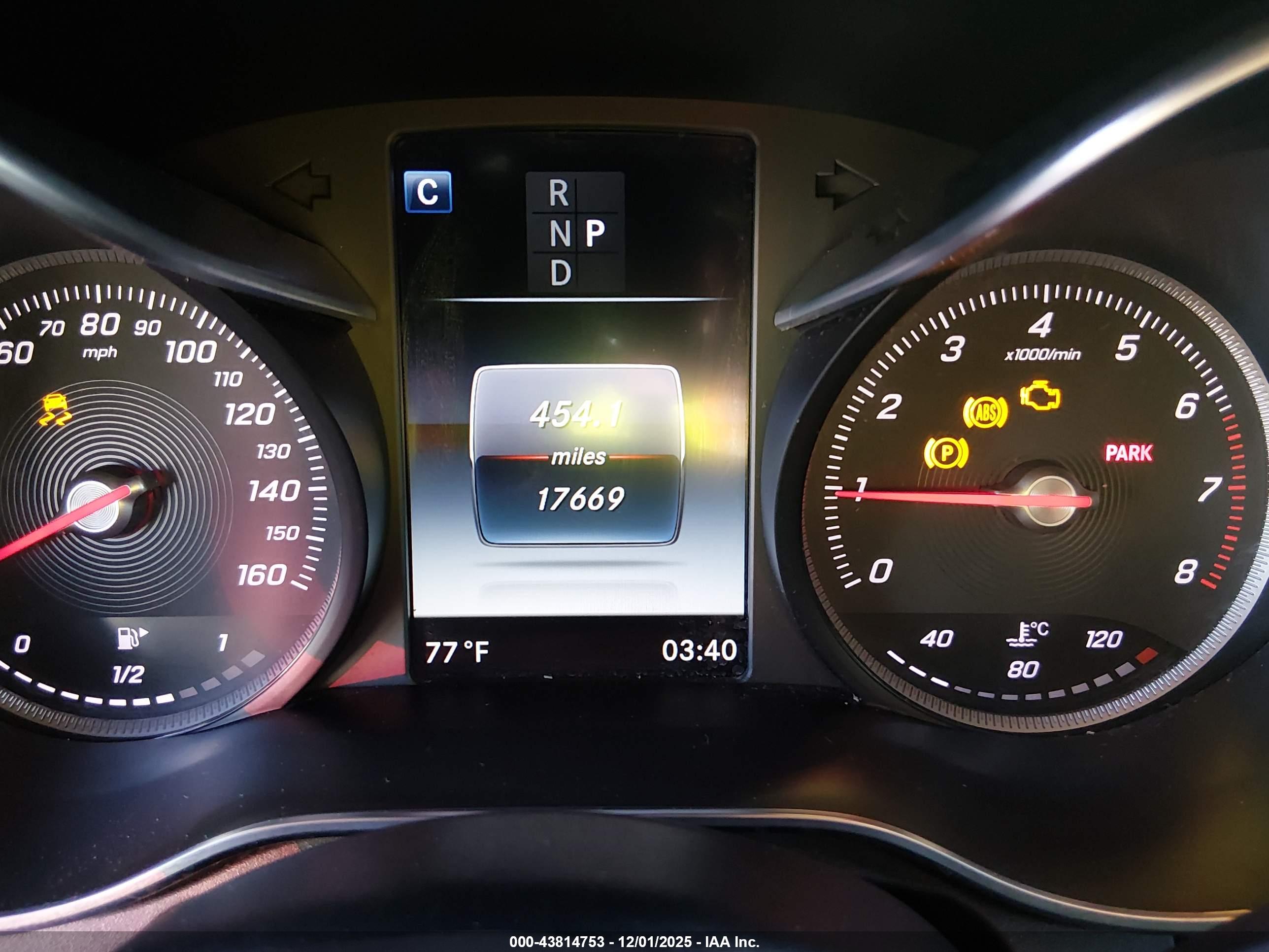 MERCEDES-BENZ GLC image 7