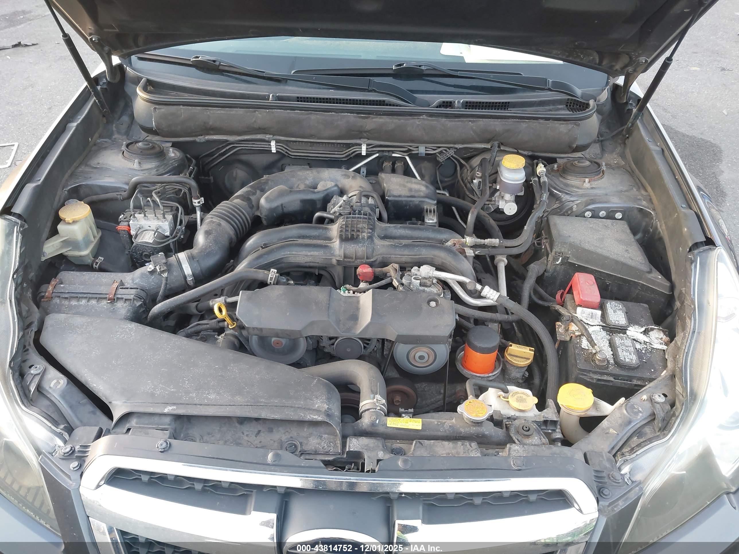SUBARU LEGACY image 10