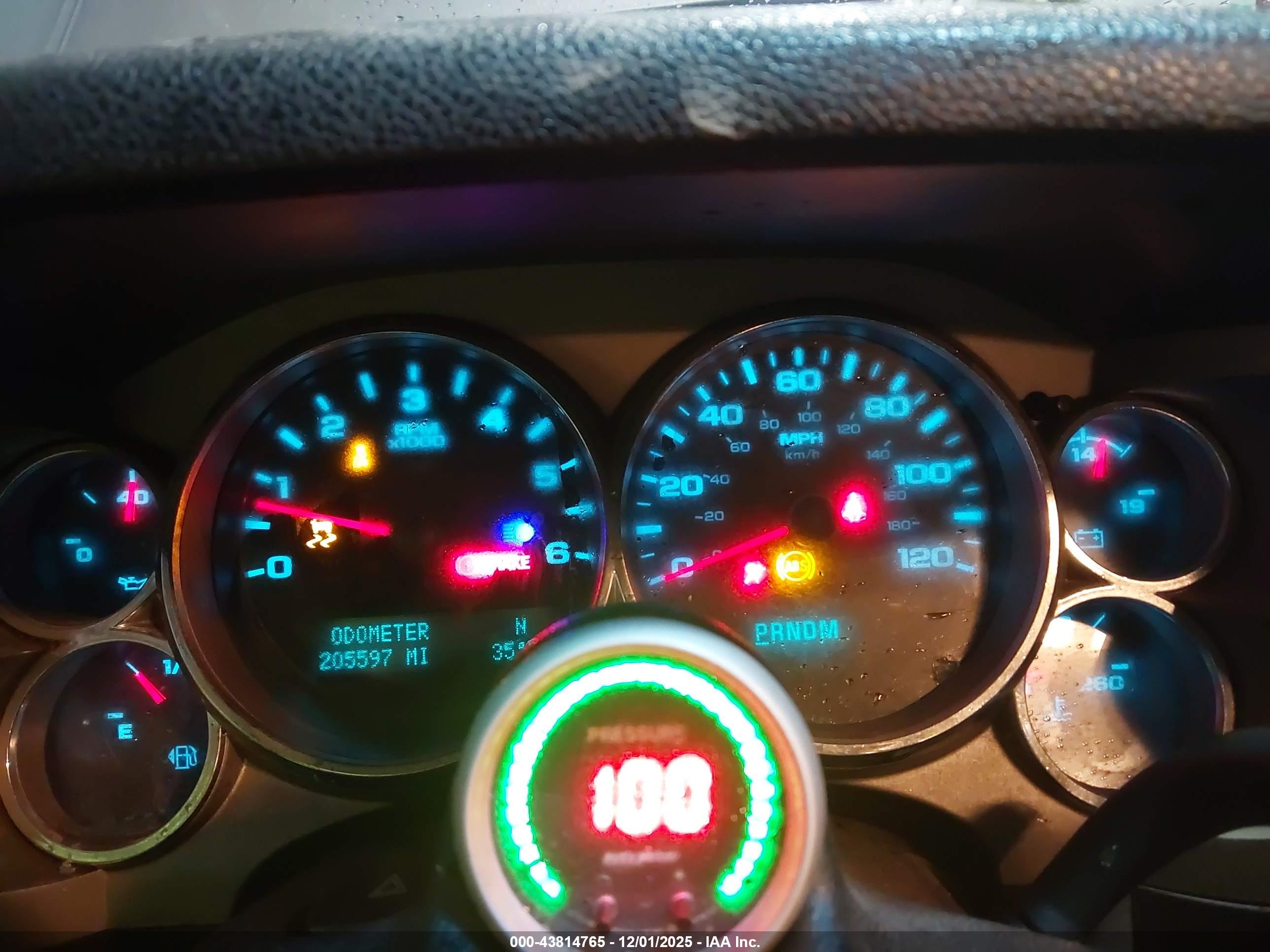 GMC SIERRA image 7