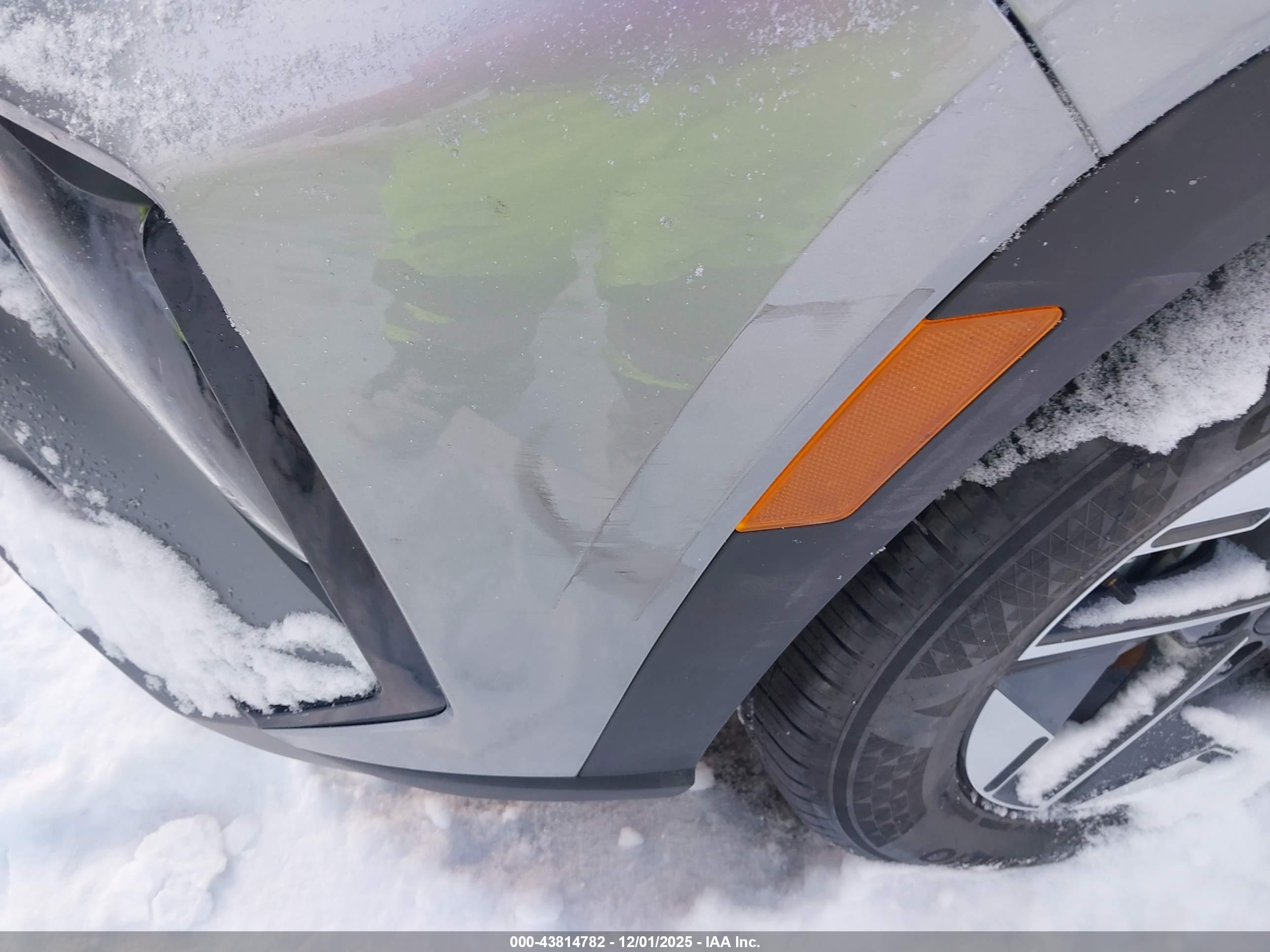 HYUNDAI TUCSON image 6