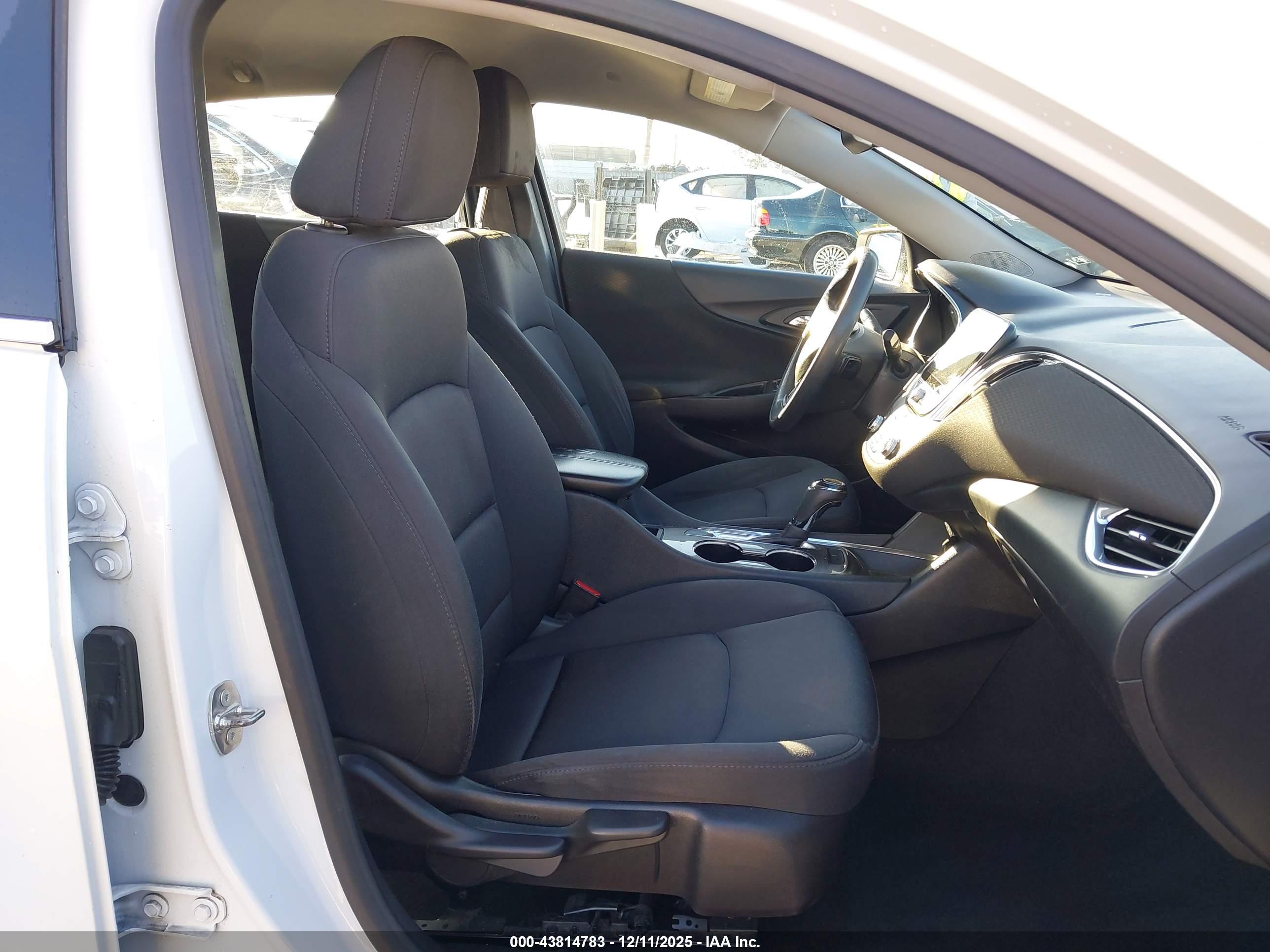 CHEVROLET MALIBU image 5