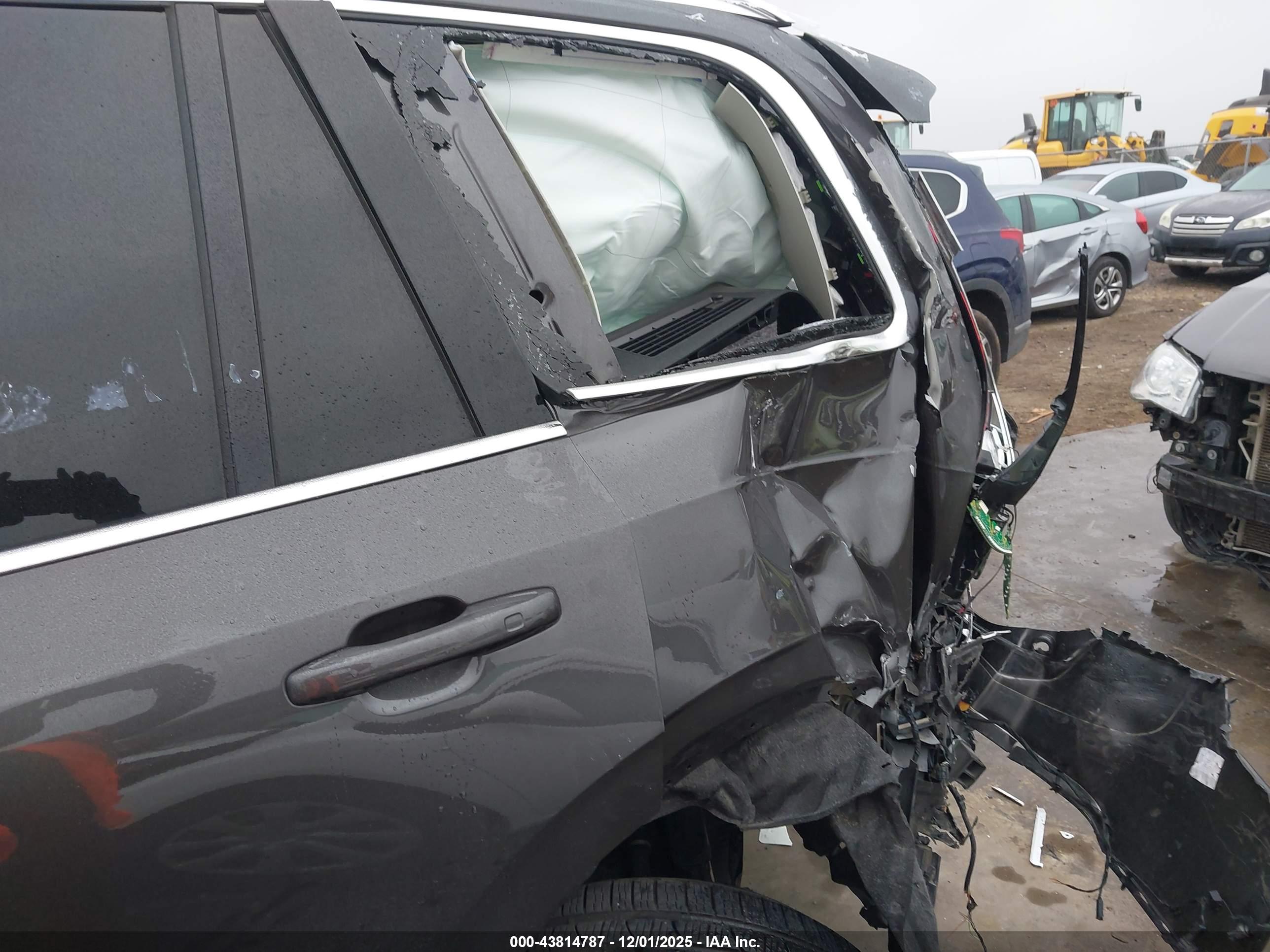 VOLVO XC90 image 6