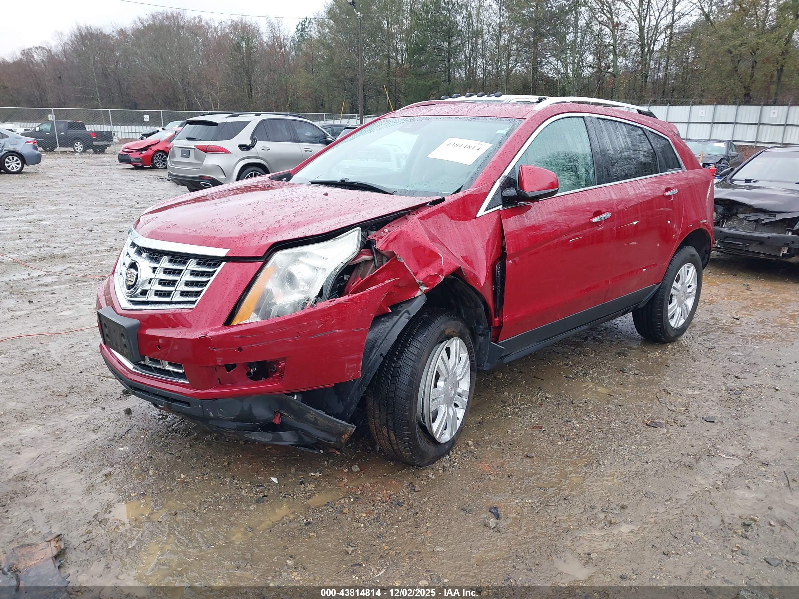 CADILLAC SRX image 2