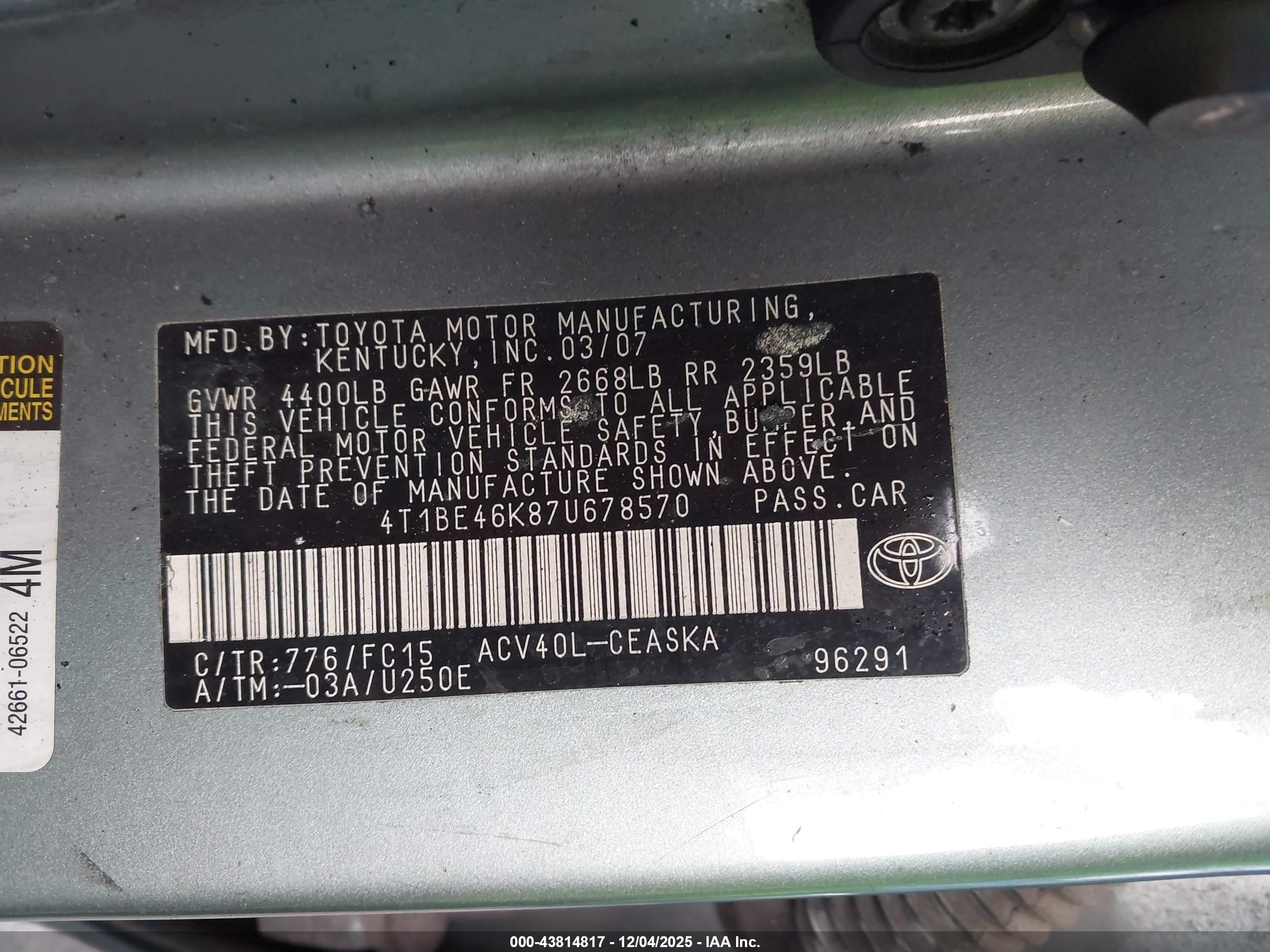 TOYOTA CAMRY image 9