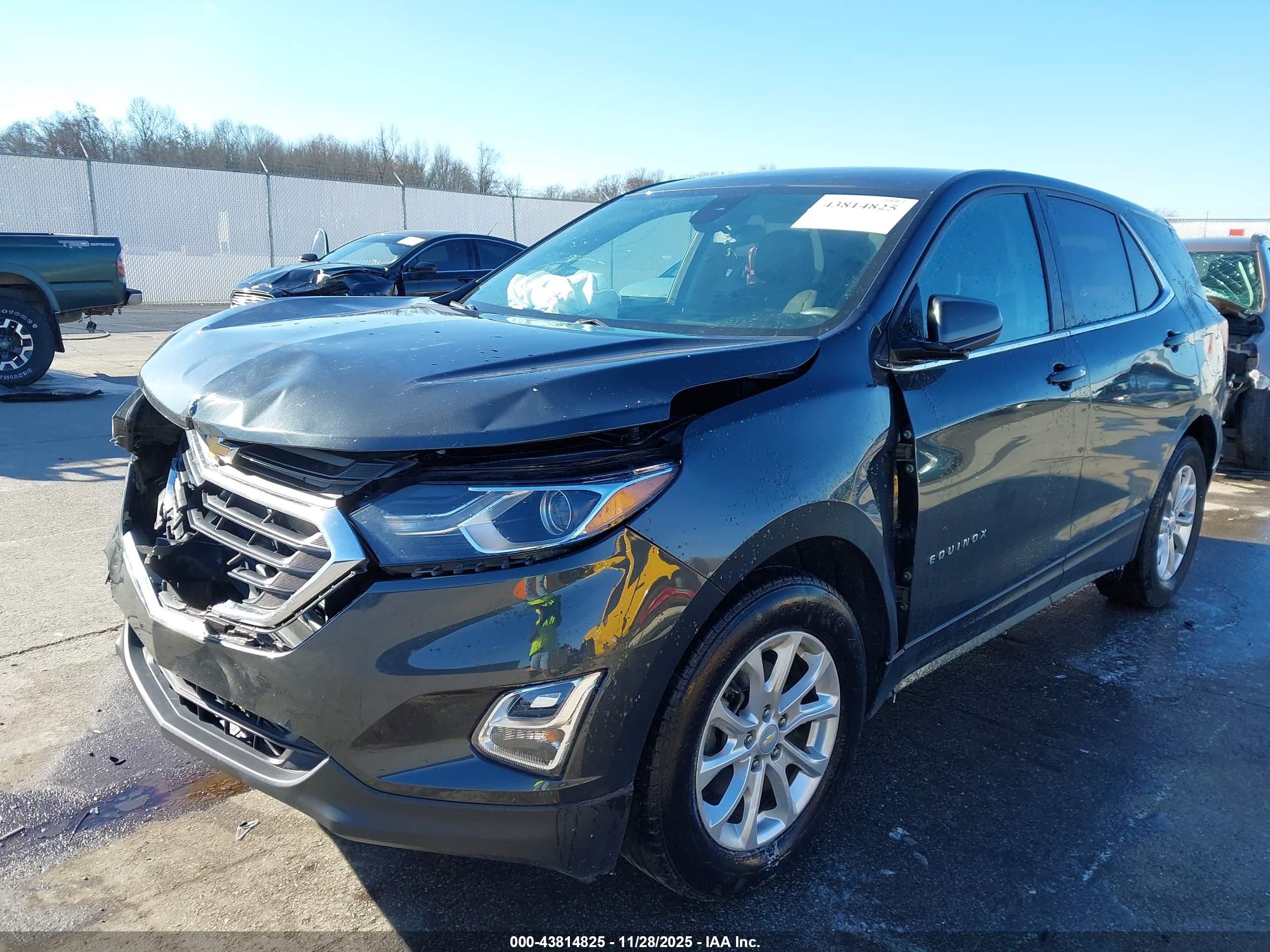 CHEVROLET EQUINOX image 6