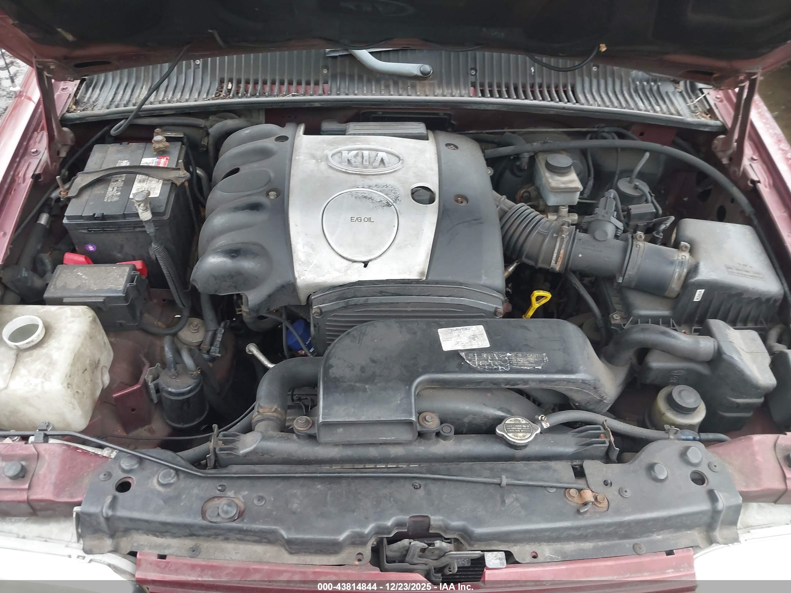 KIA SPORTAGE image 10