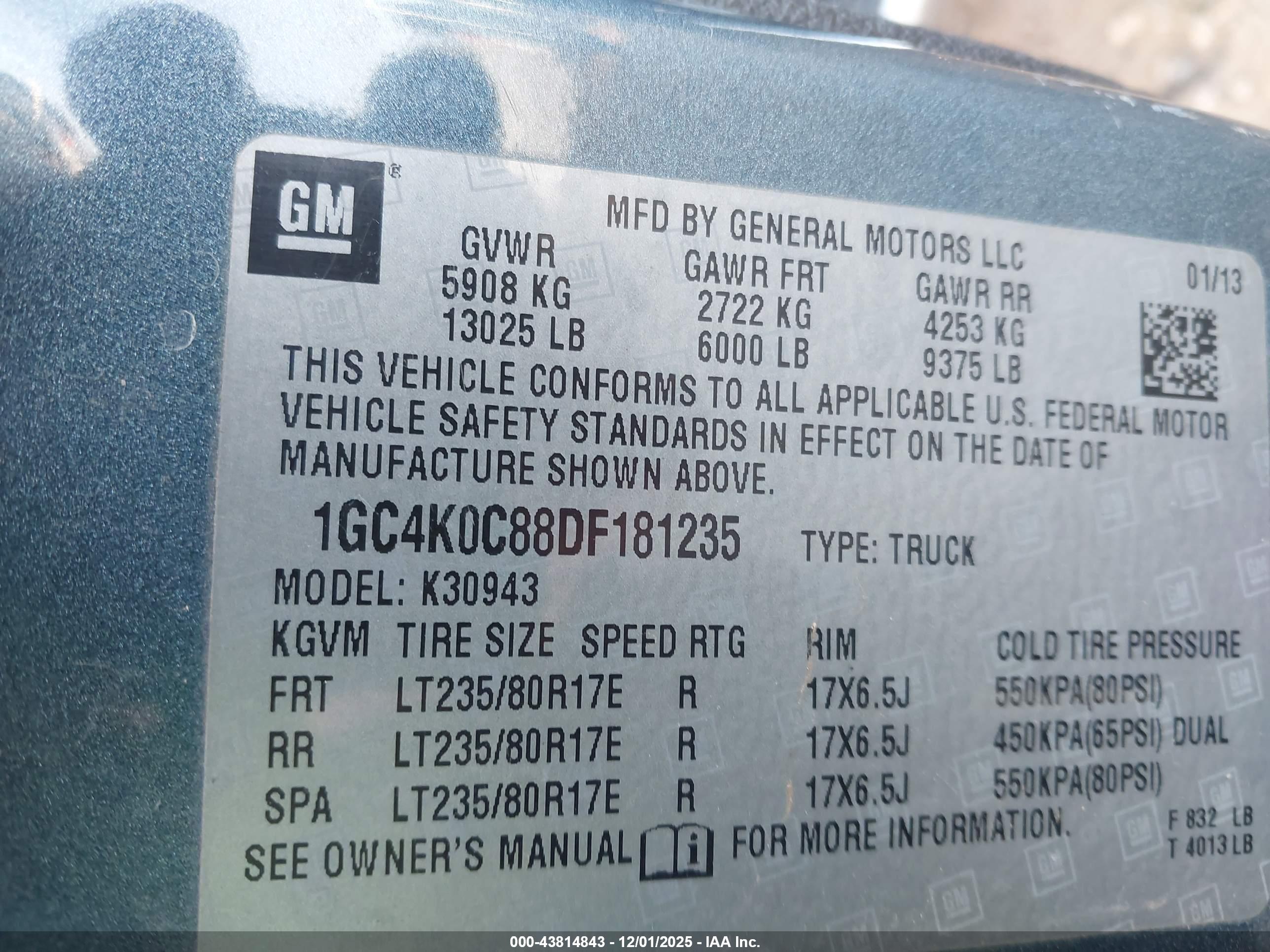 CHEVROLET SILVERADO image 9