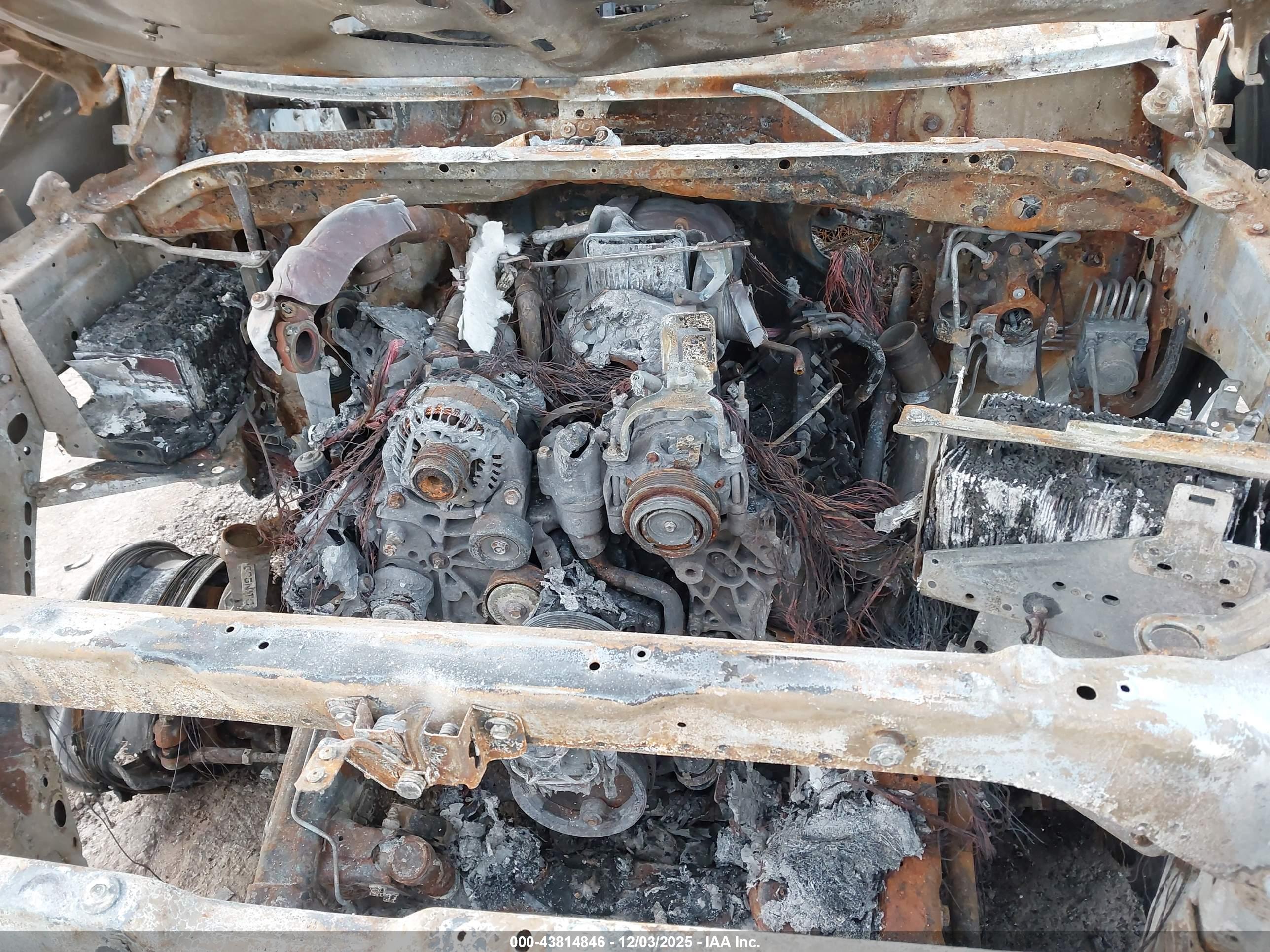 GMC SIERRA image 10