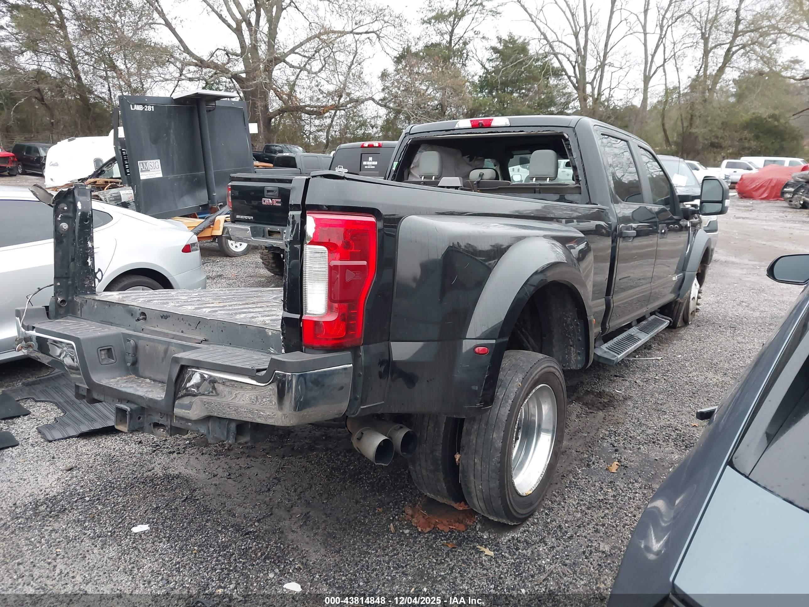 FORD F-450 image 4