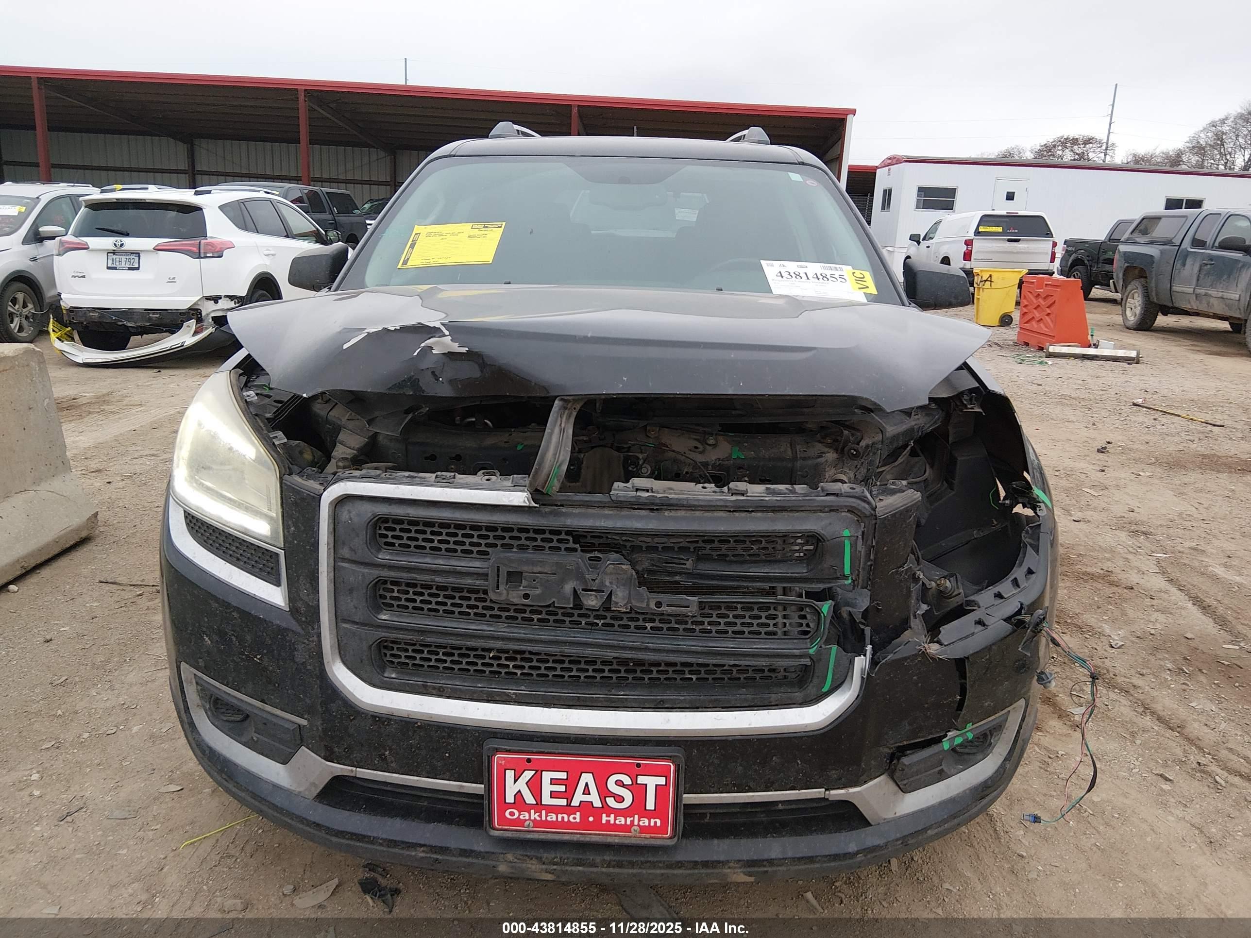 GMC ACADIA image 6