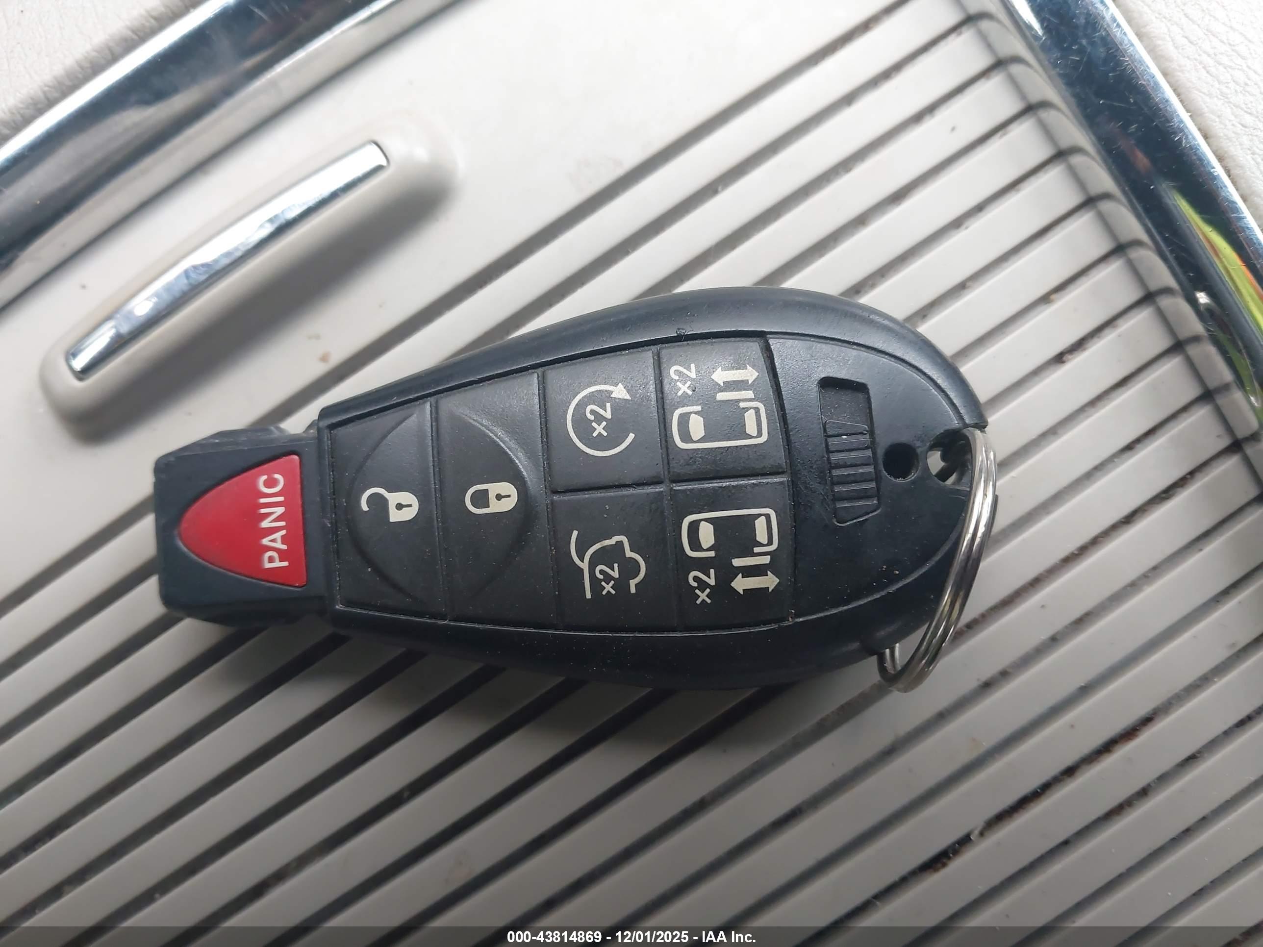 DODGE GRAND image 11