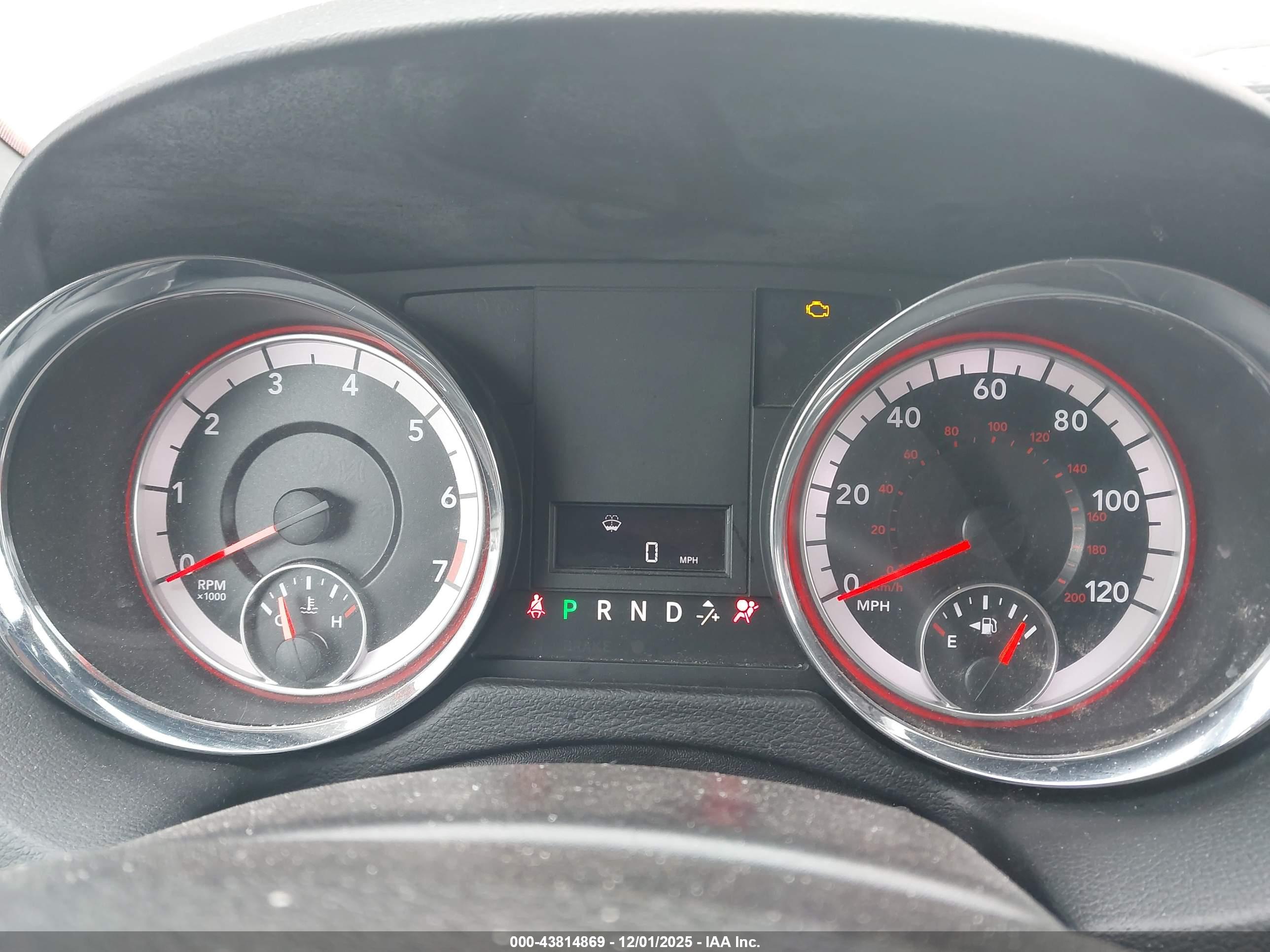 DODGE GRAND image 7