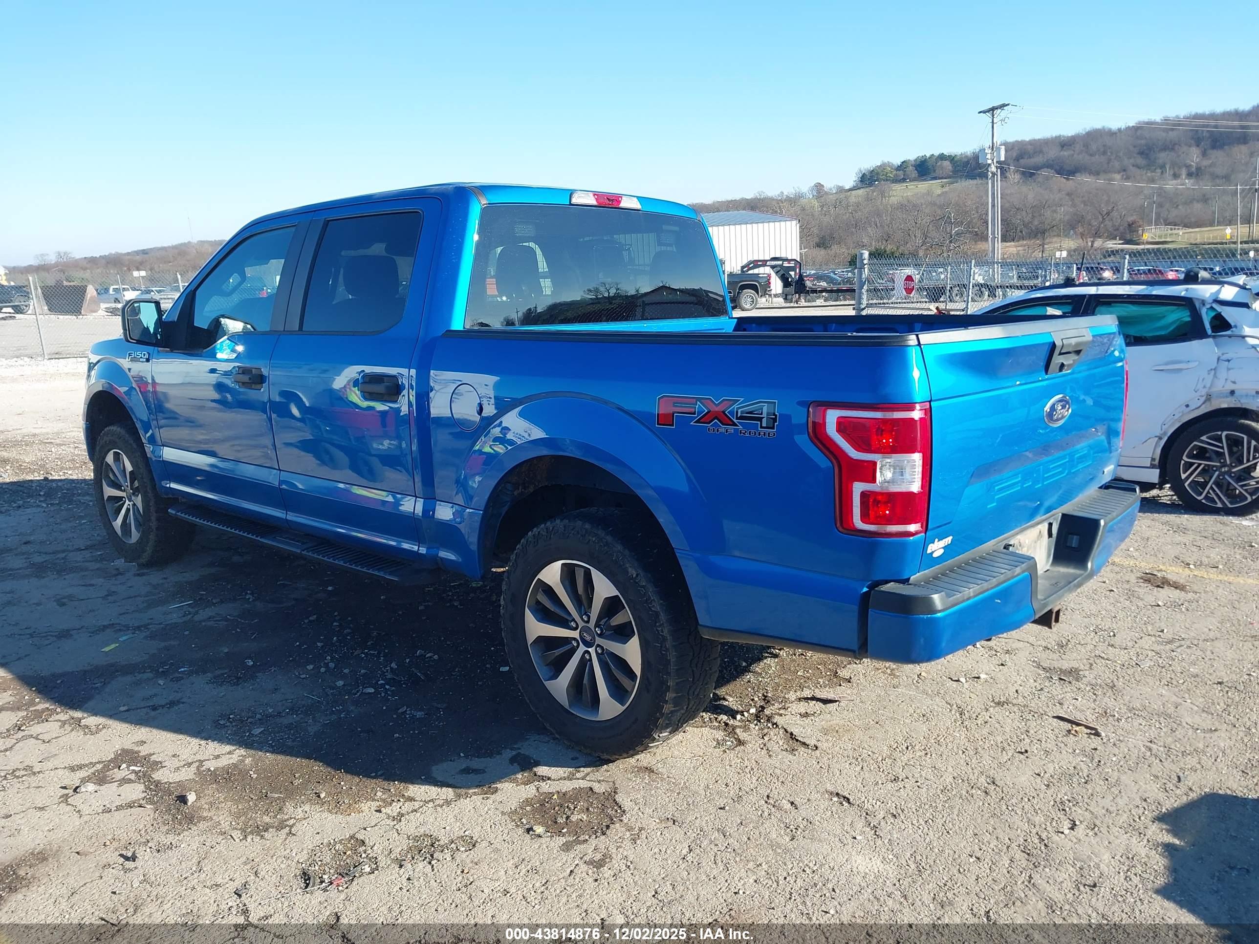 FORD F-150 image 3