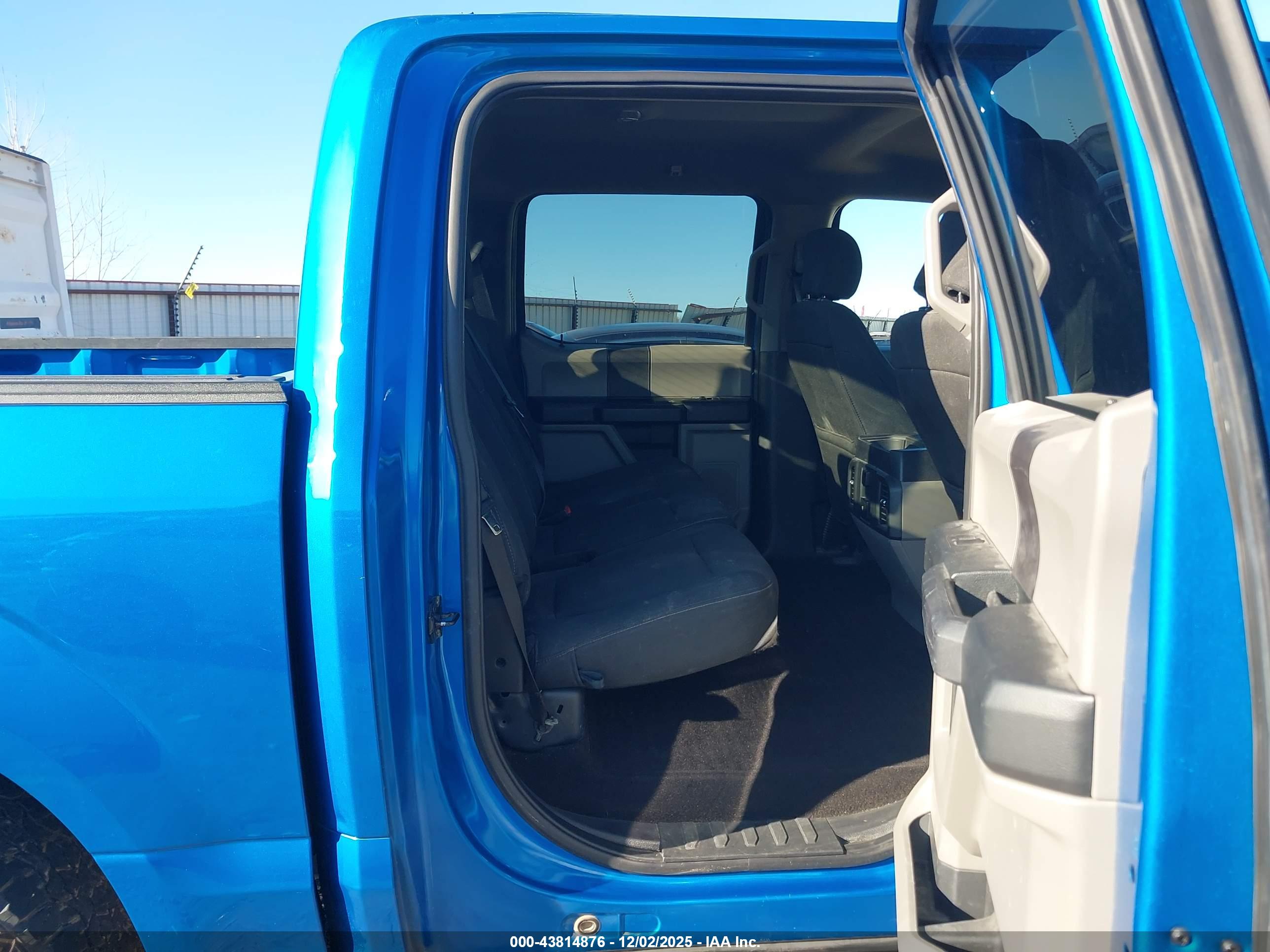 FORD F-150 image 8