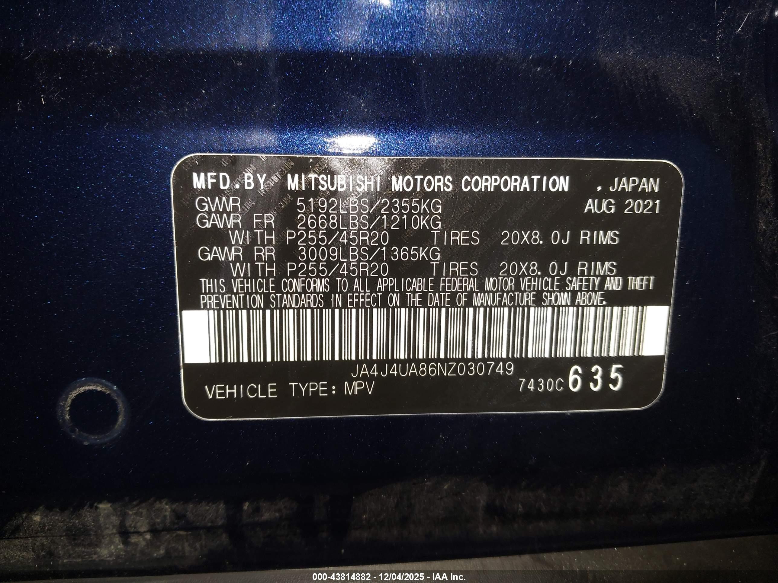 MITSUBISHI OUTLANDER image 9