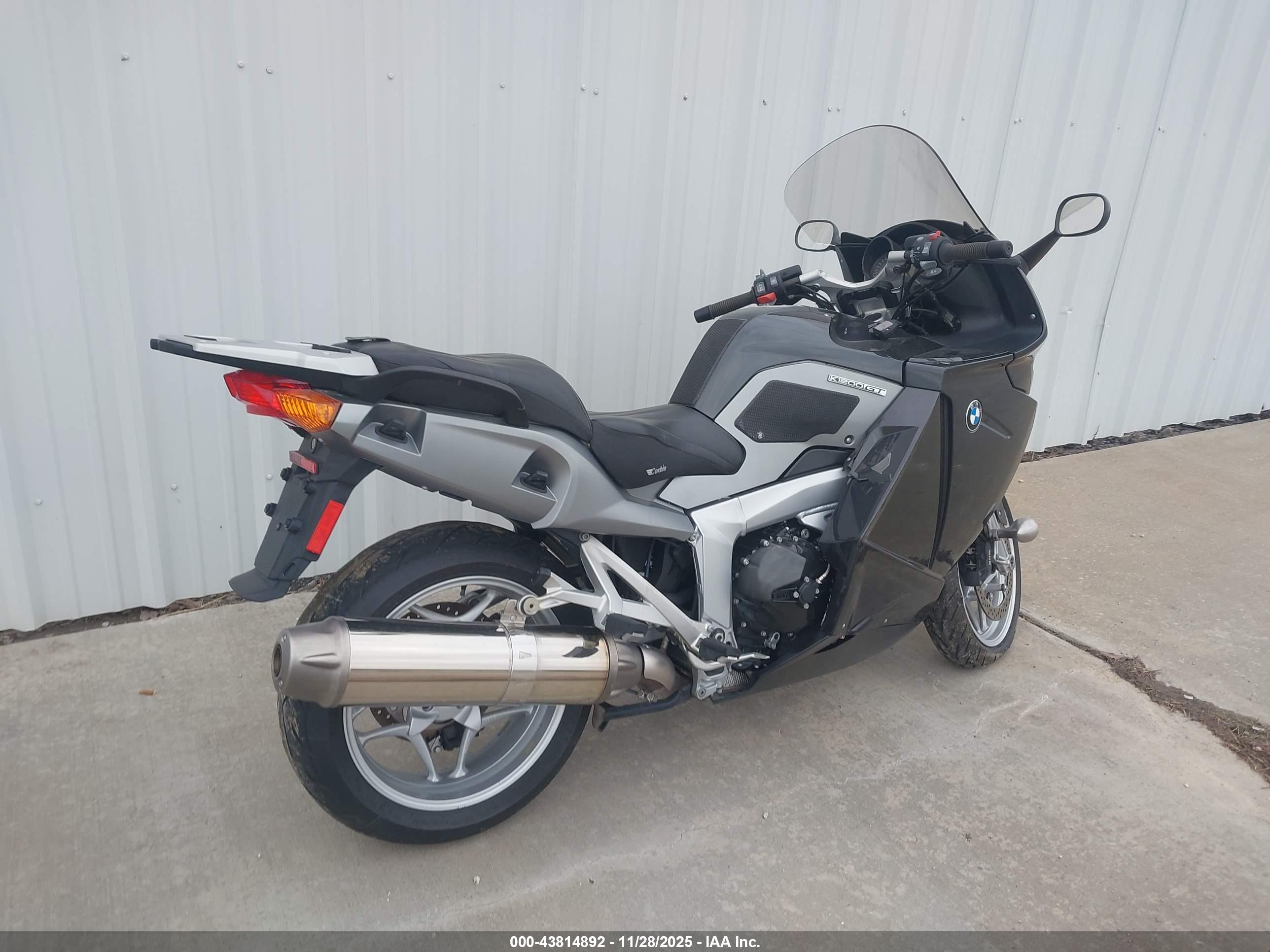 BMW K1200 image 4