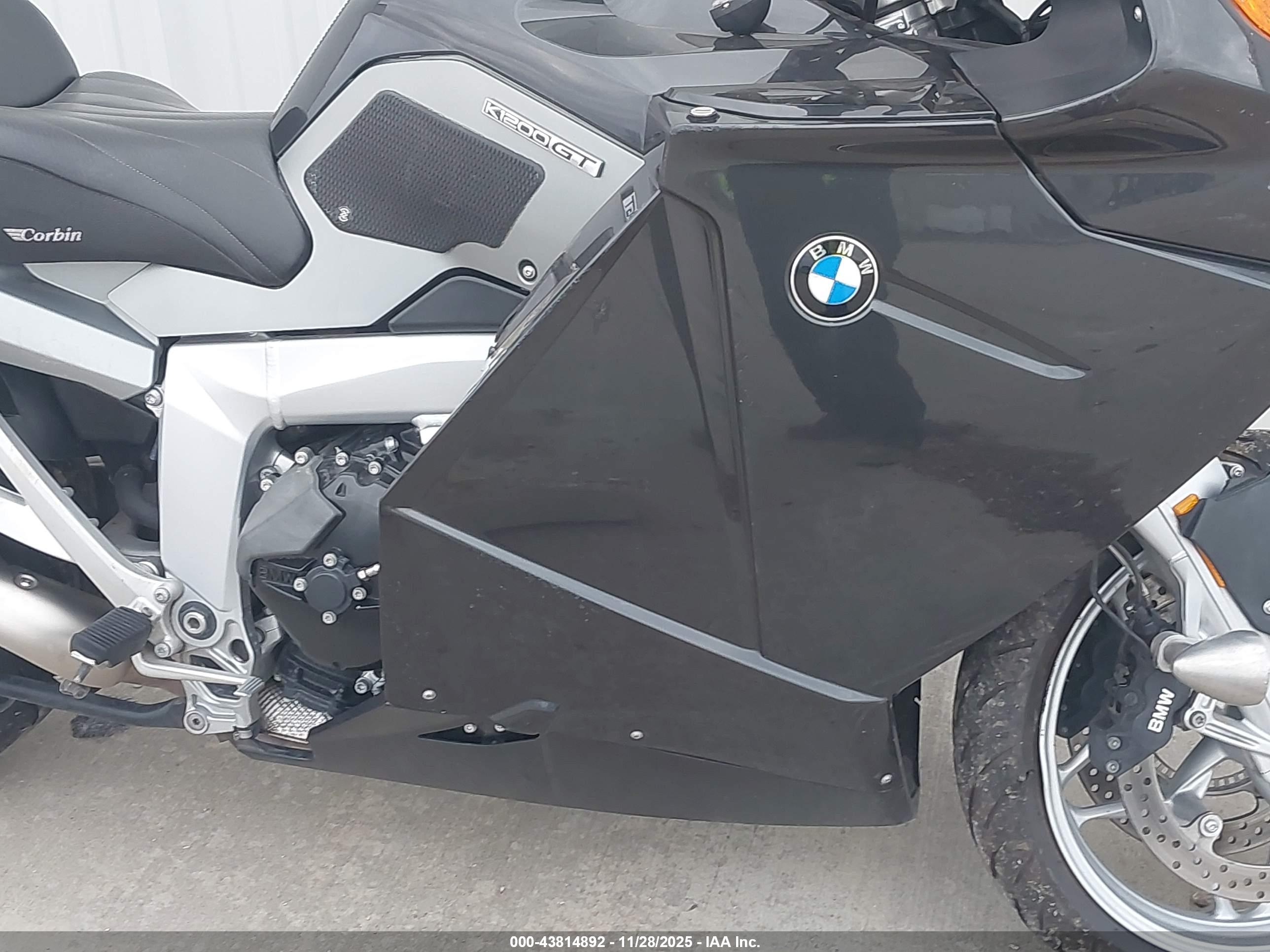 BMW K1200 image 8