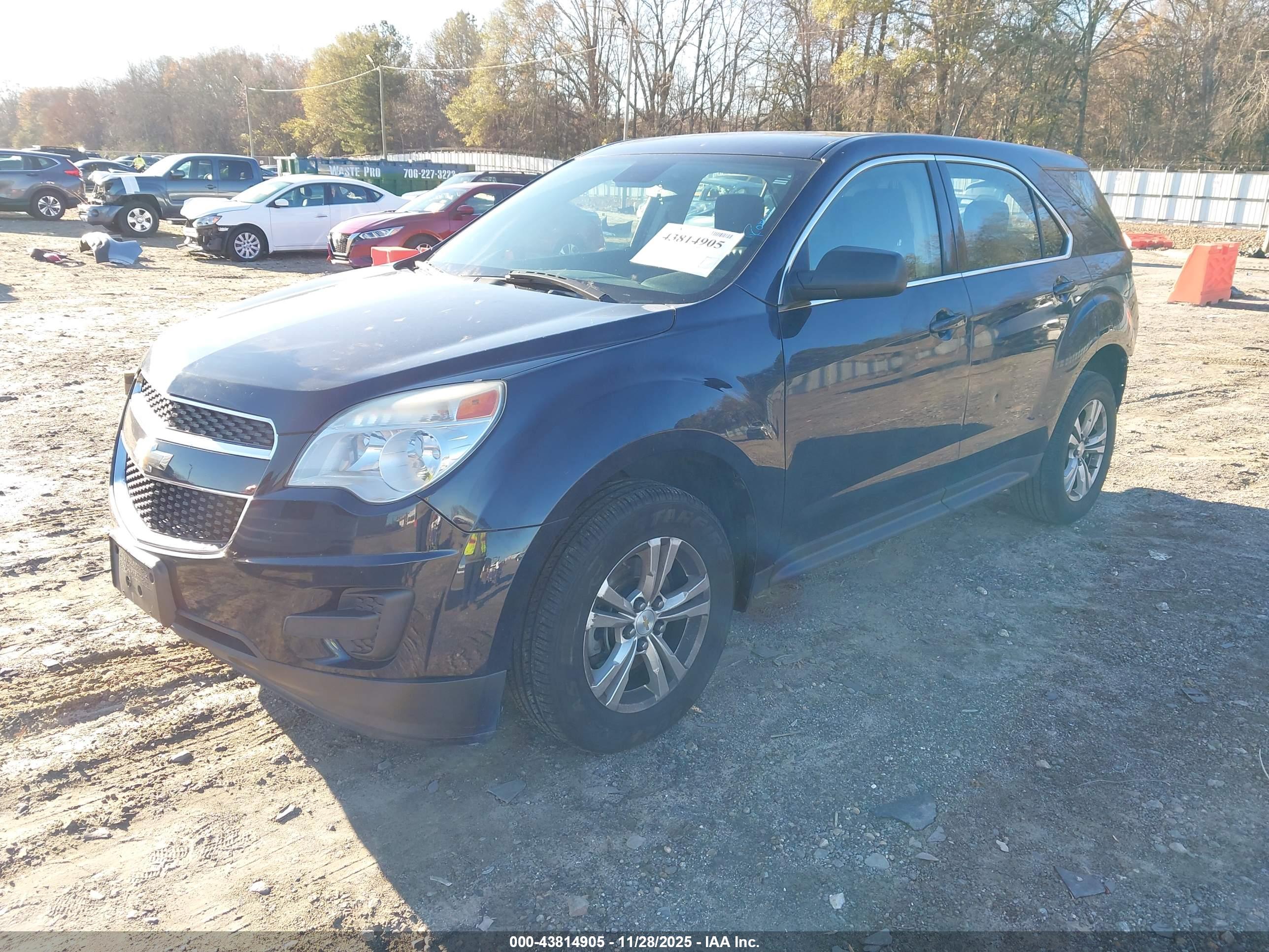 CHEVROLET EQUINOX image 2