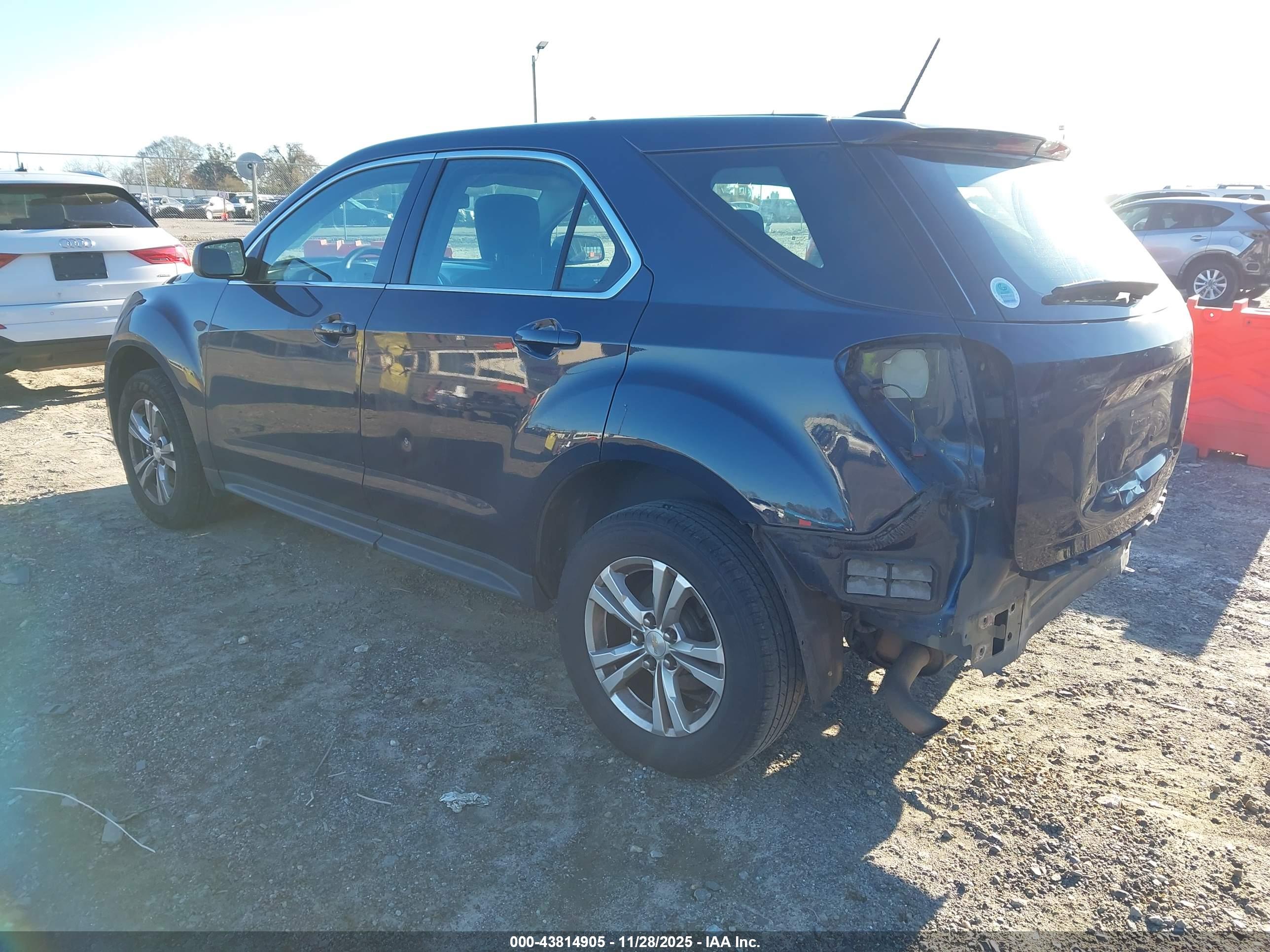 CHEVROLET EQUINOX image 3