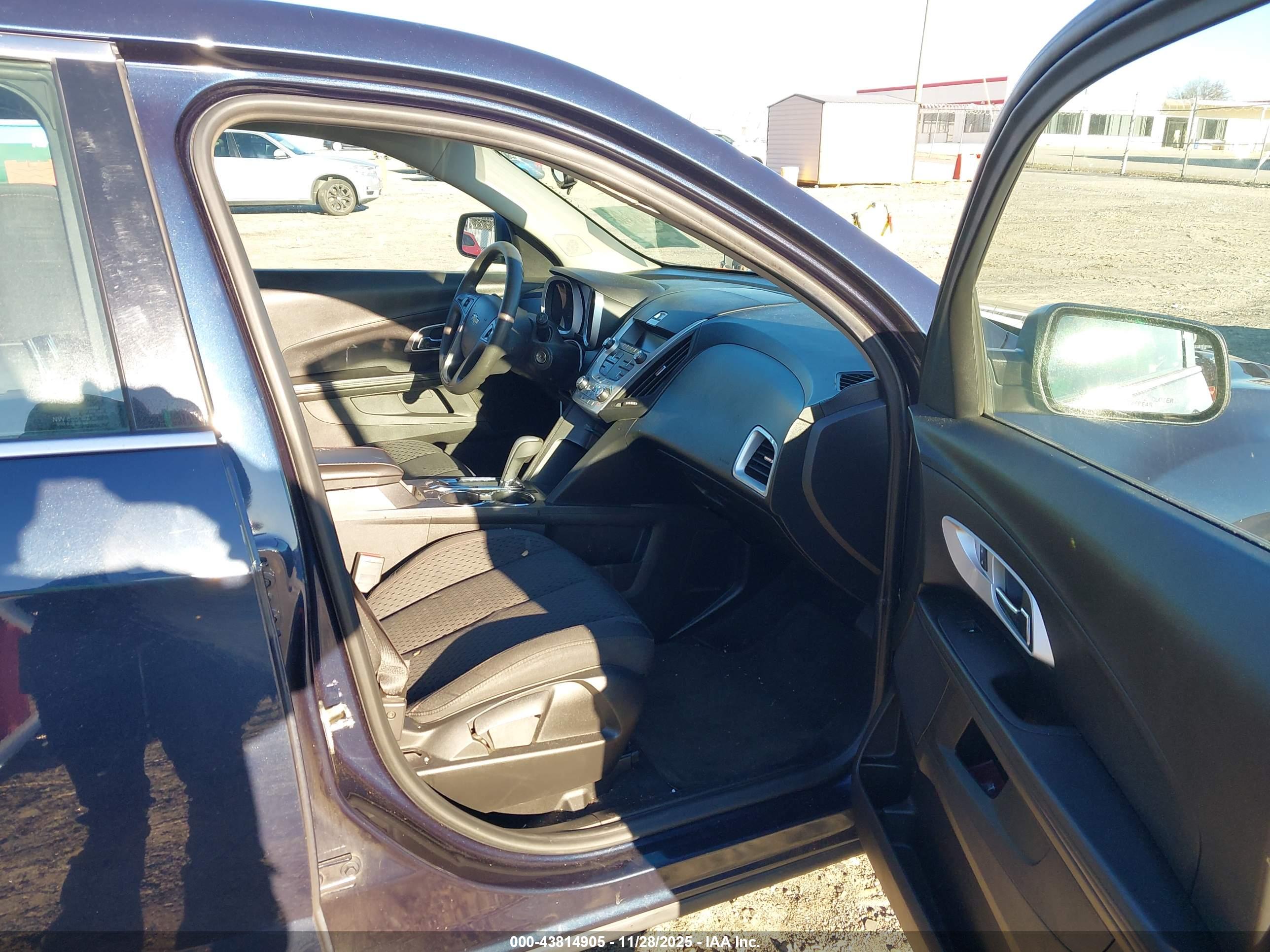 CHEVROLET EQUINOX image 5