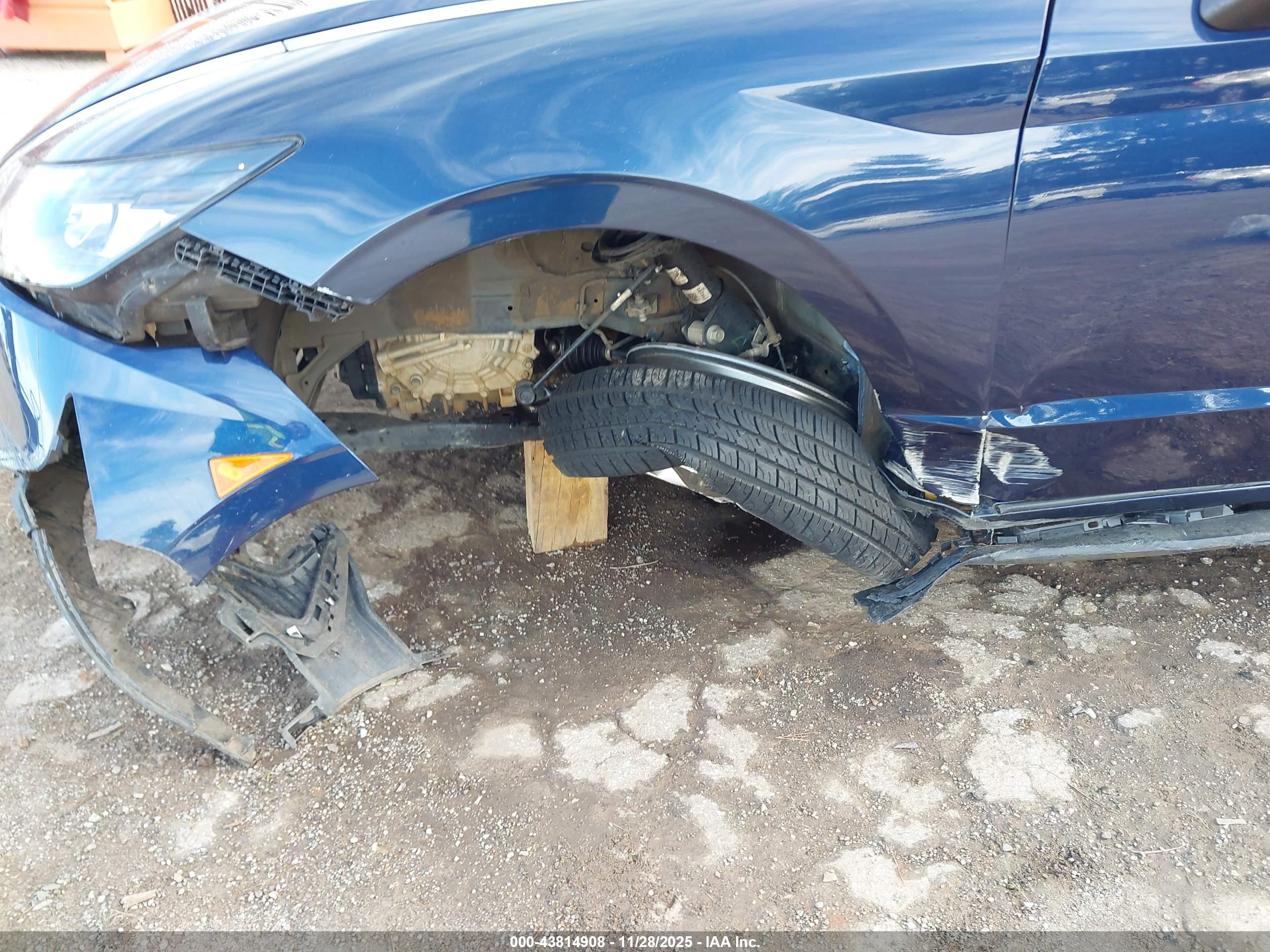 HYUNDAI SONATA image 6