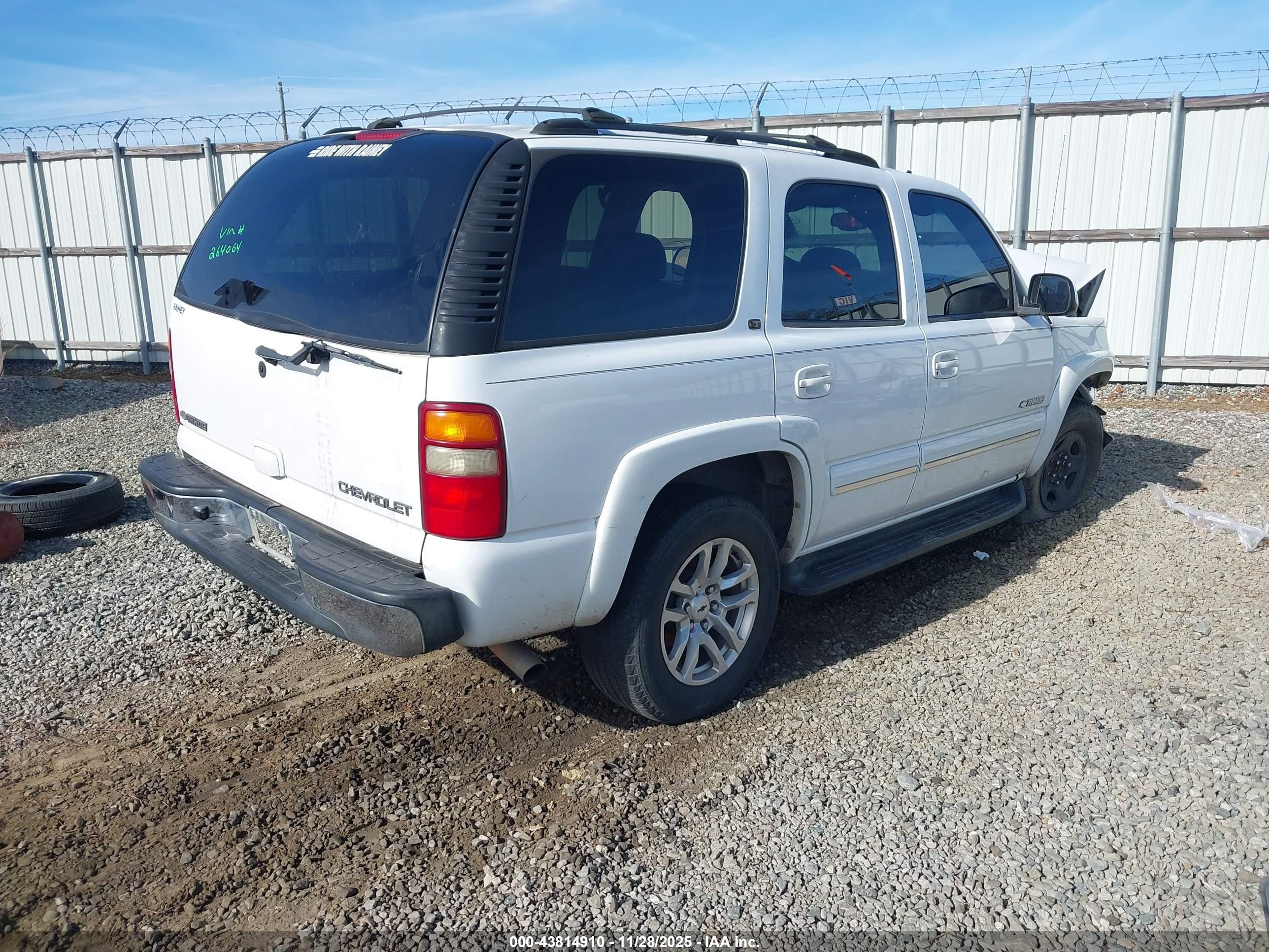 CHEVROLET TAHOE image 4