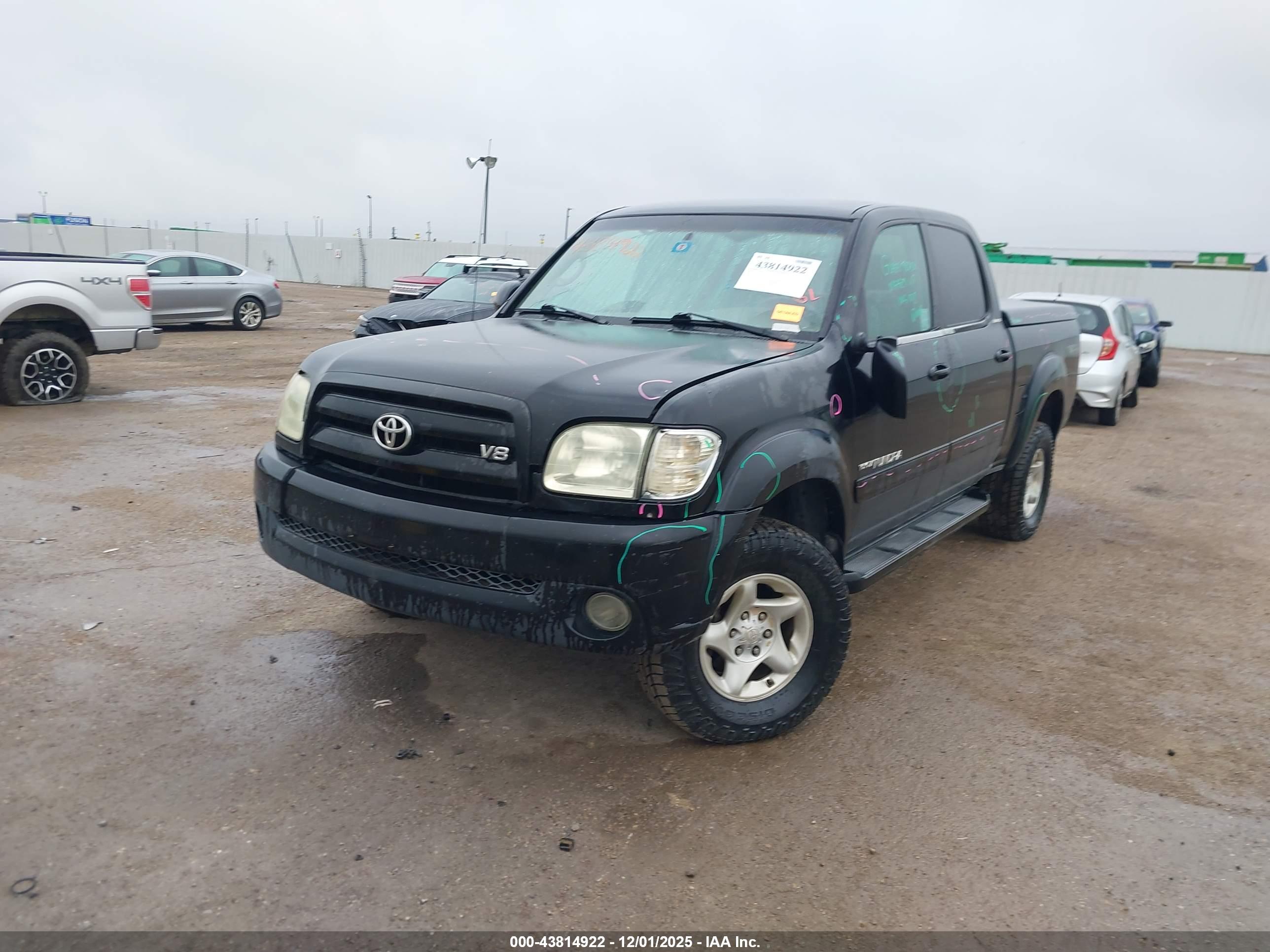 TOYOTA TUNDRA image 6