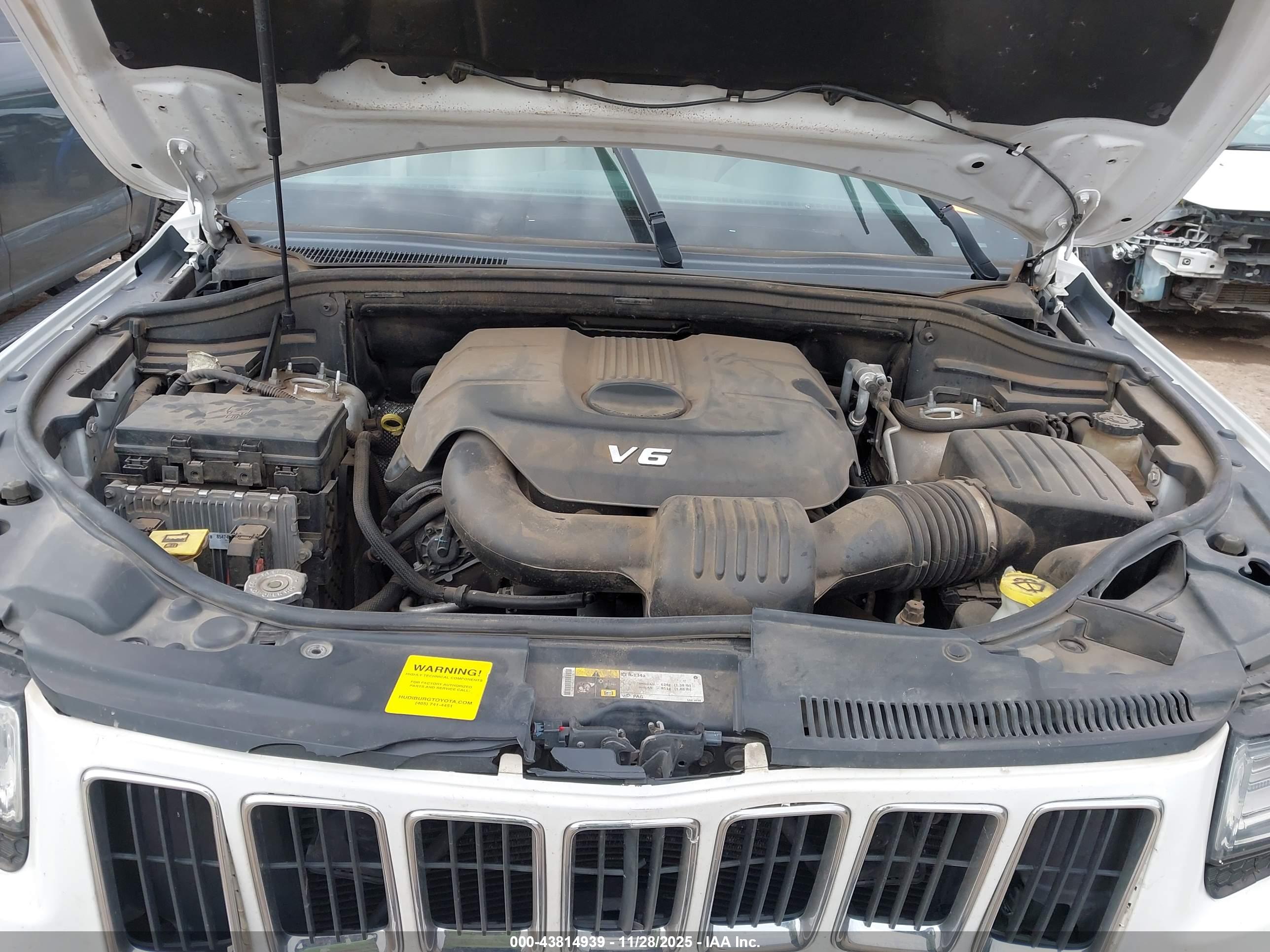 JEEP GRAND image 10