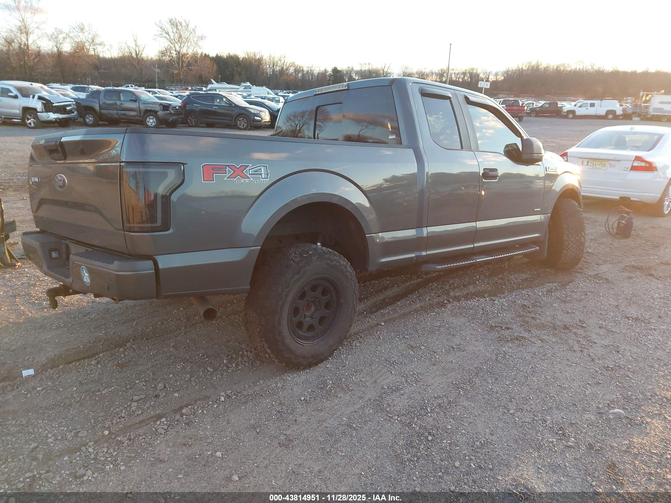 FORD F-150 image 4
