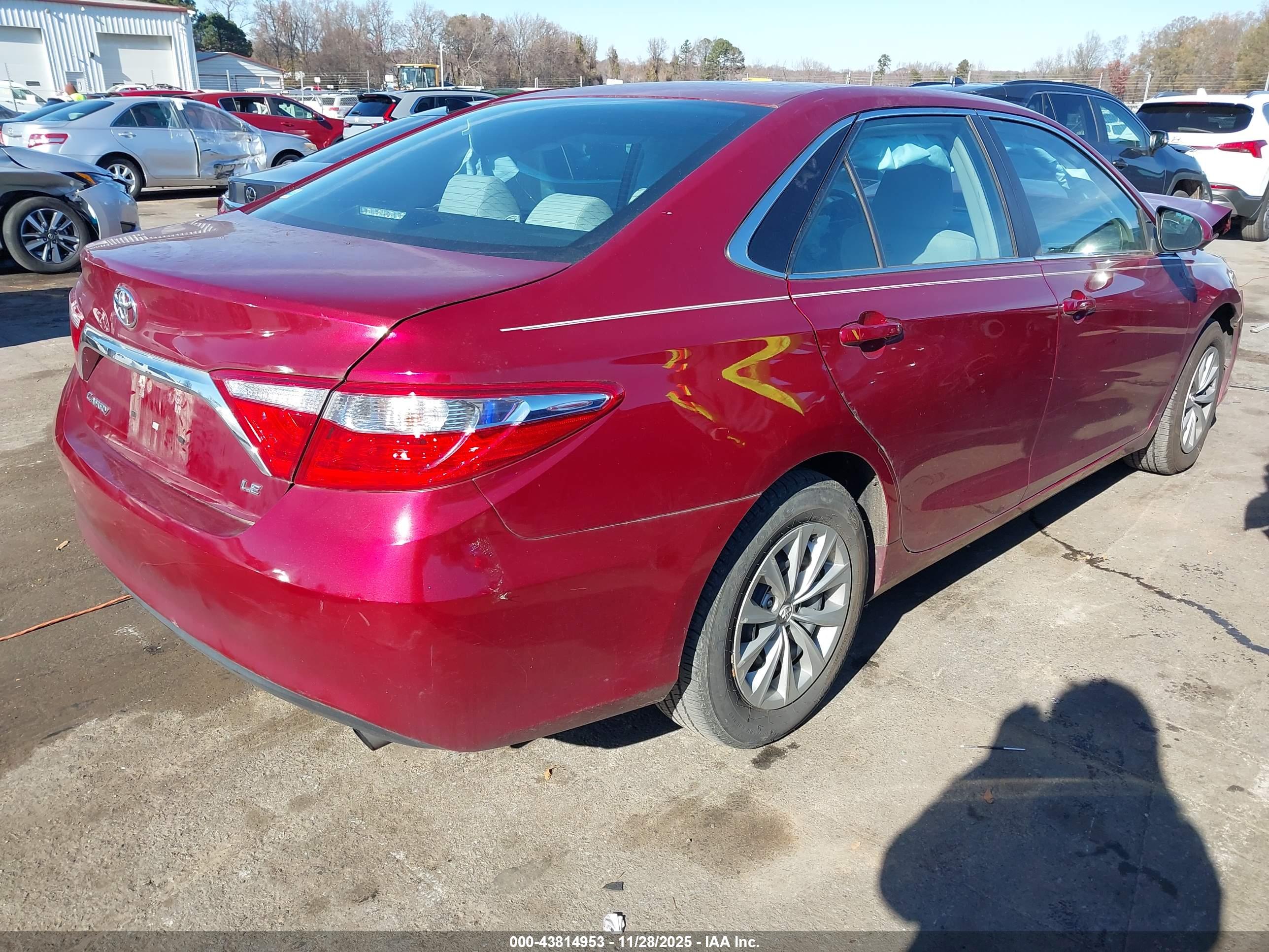 TOYOTA CAMRY image 4
