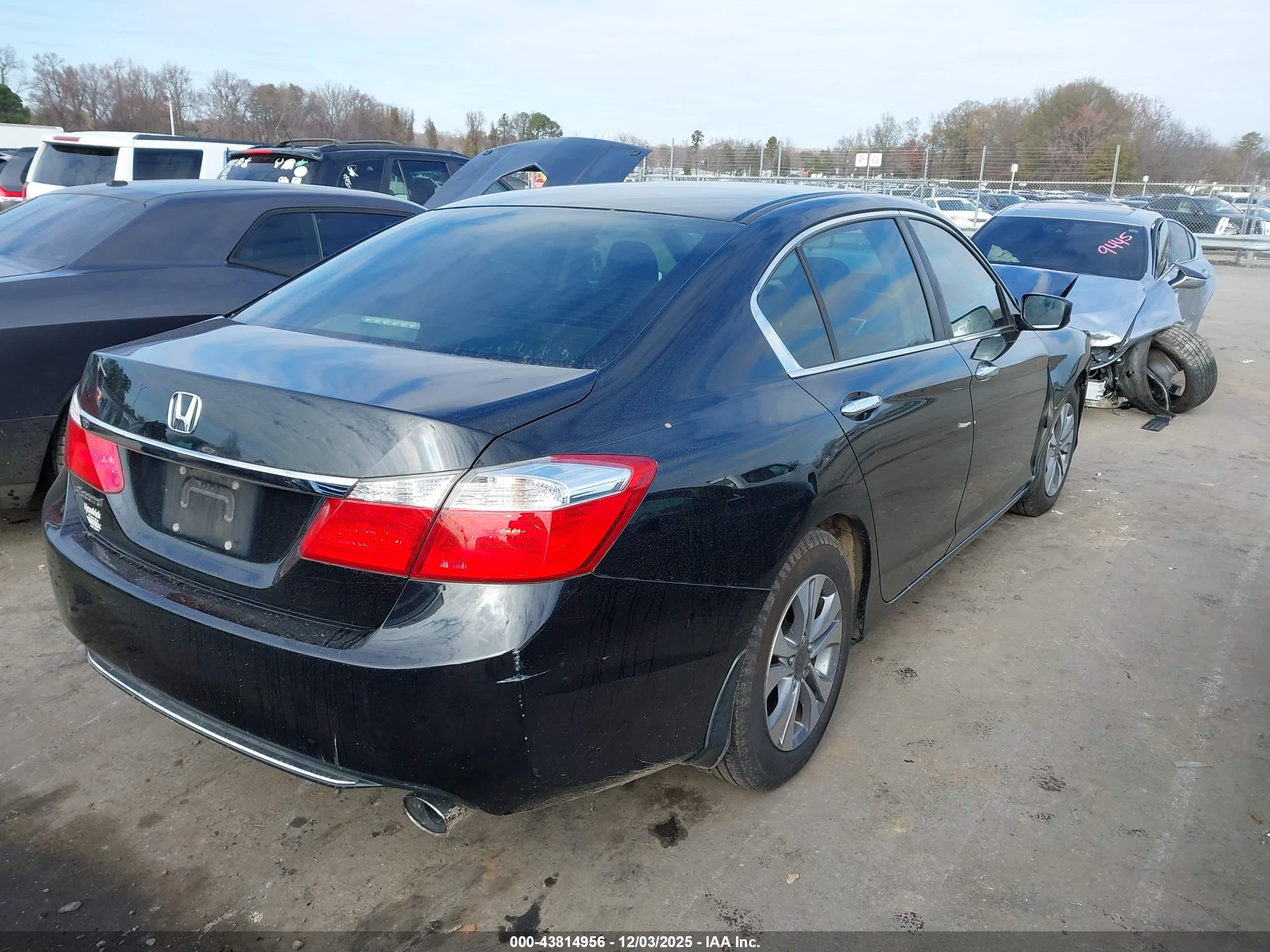 HONDA ACCORD image 4