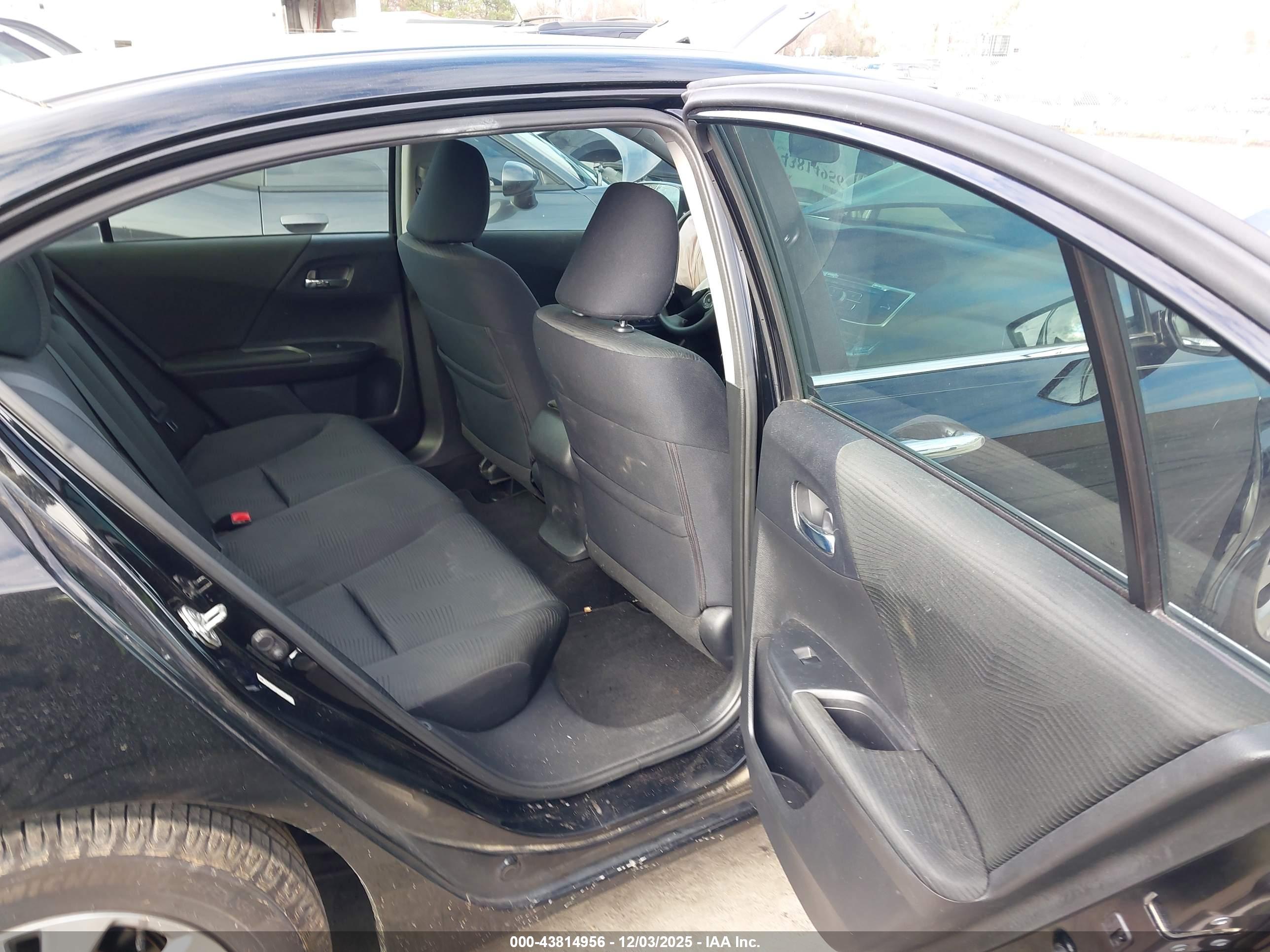 HONDA ACCORD image 8