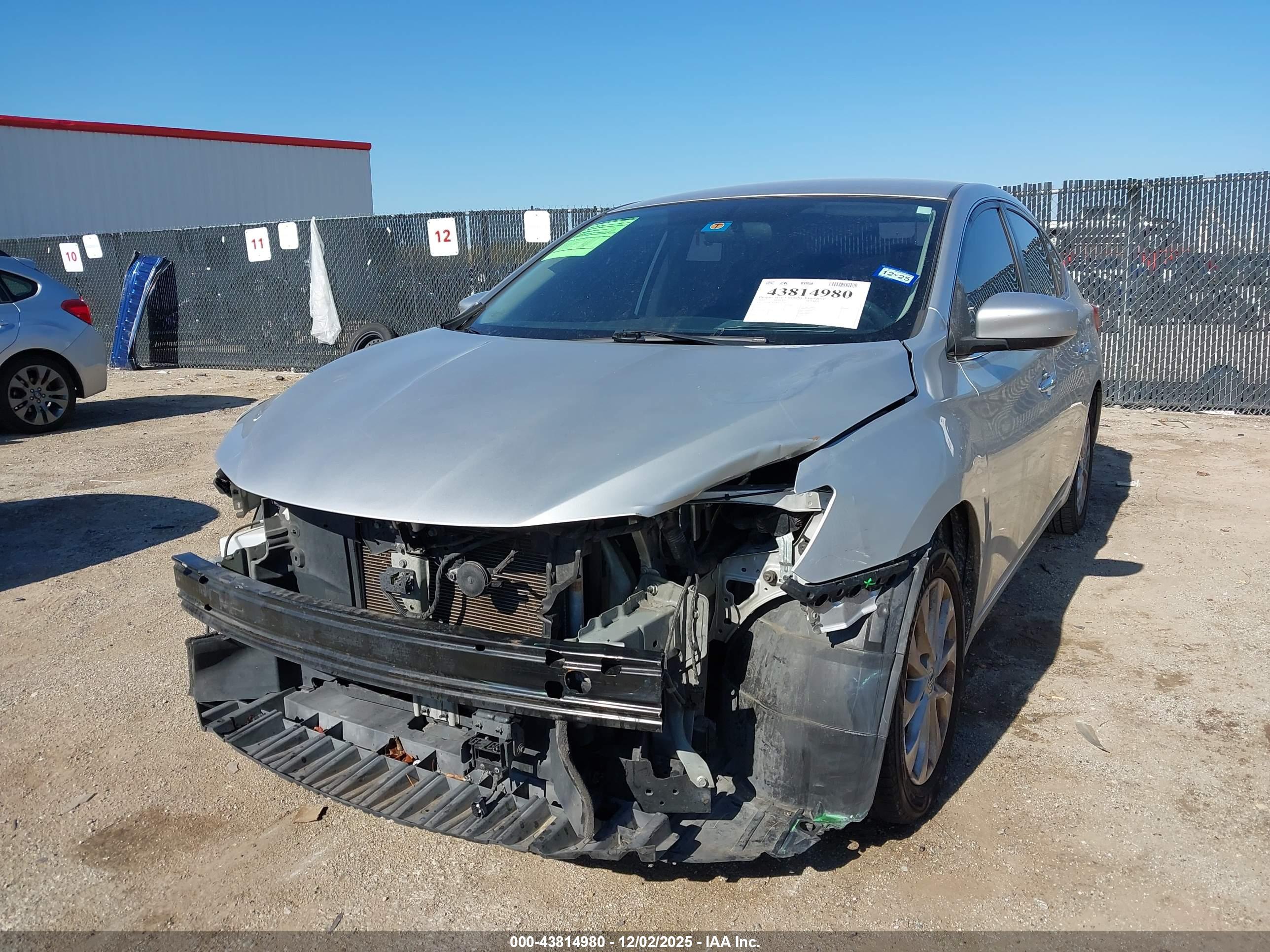 NISSAN SENTRA image 2