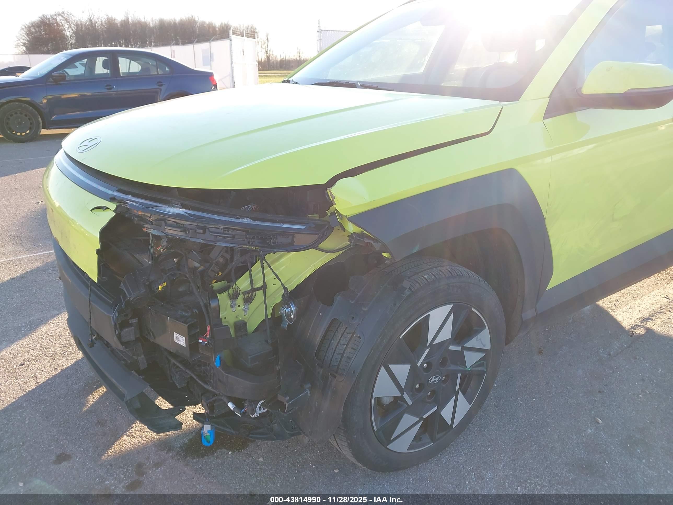 HYUNDAI KONA image 6