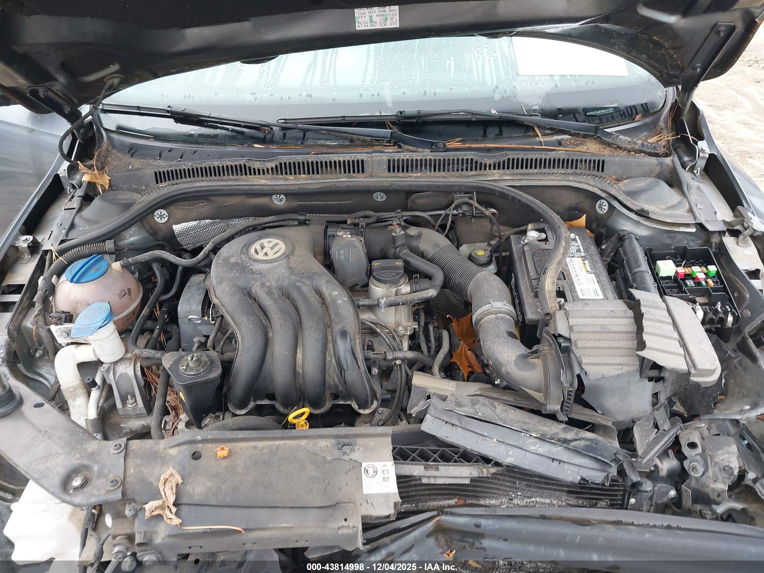 VOLKSWAGEN JETTA image 10