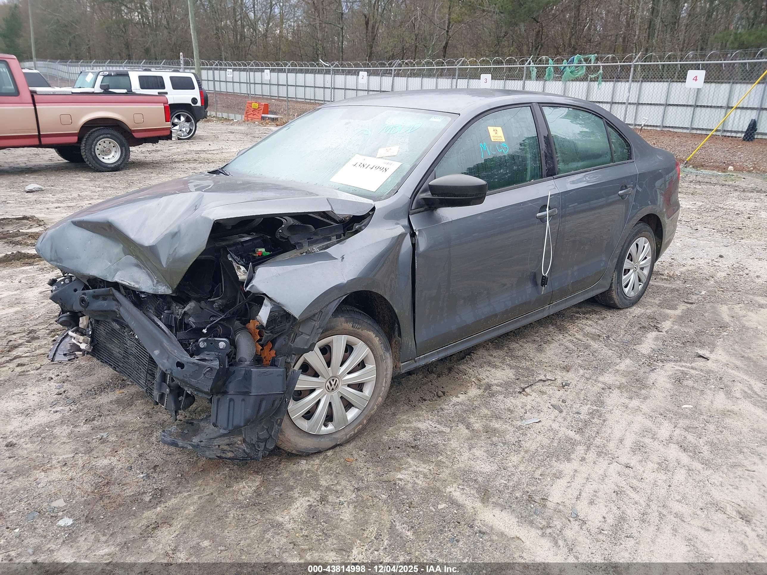 VOLKSWAGEN JETTA image 2