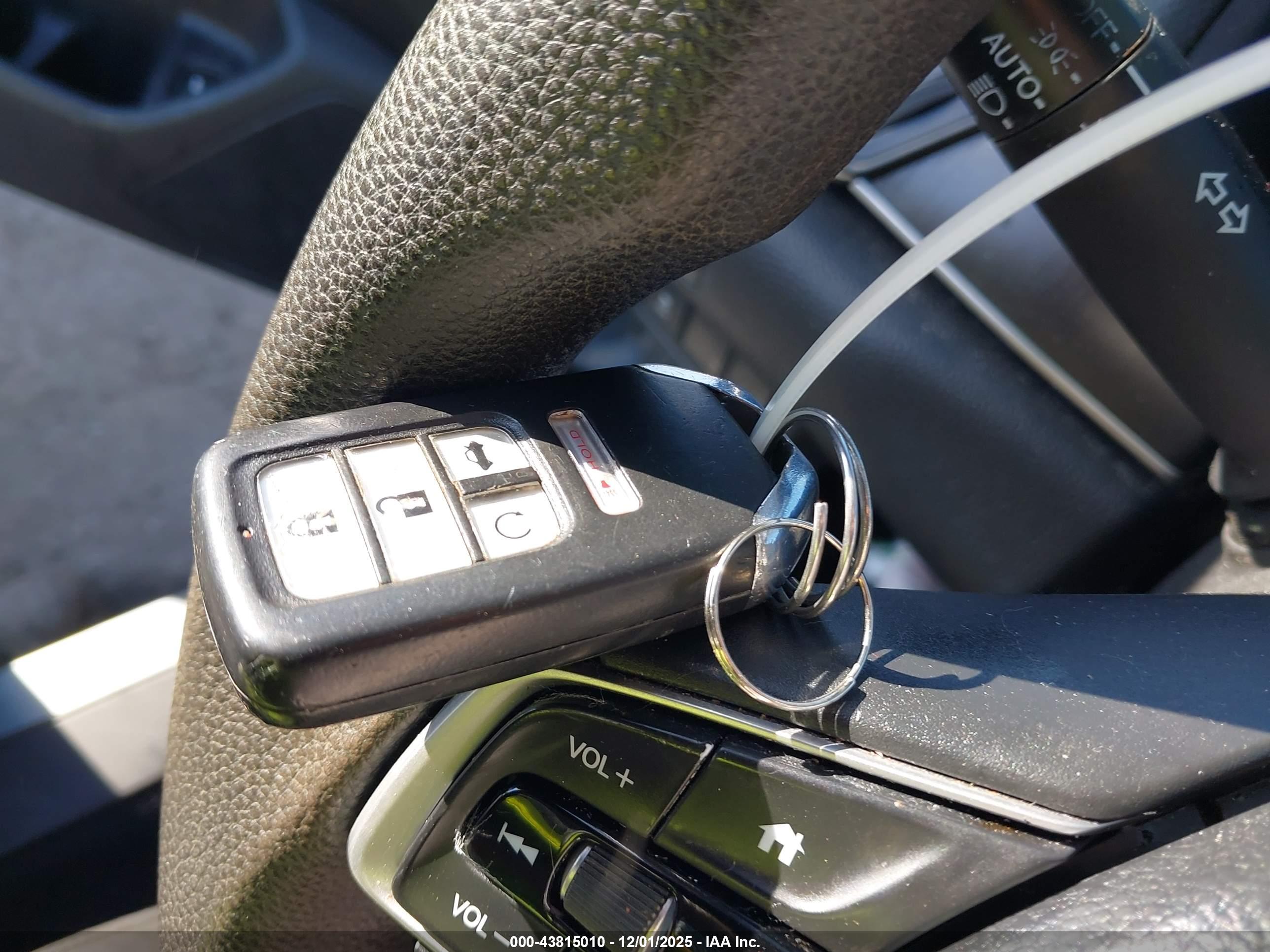 HONDA ACCORD image 11