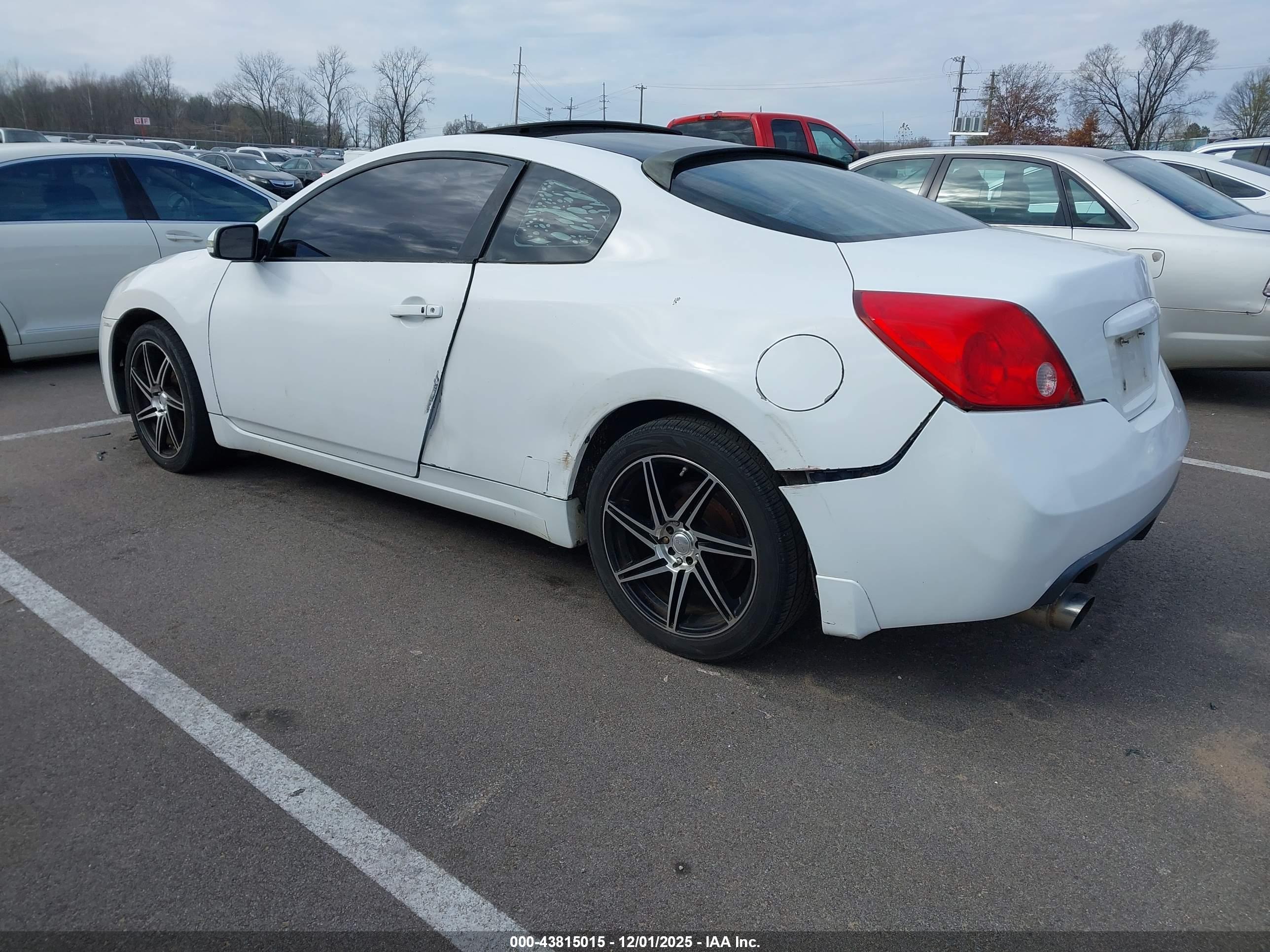 NISSAN ALTIMA image 3