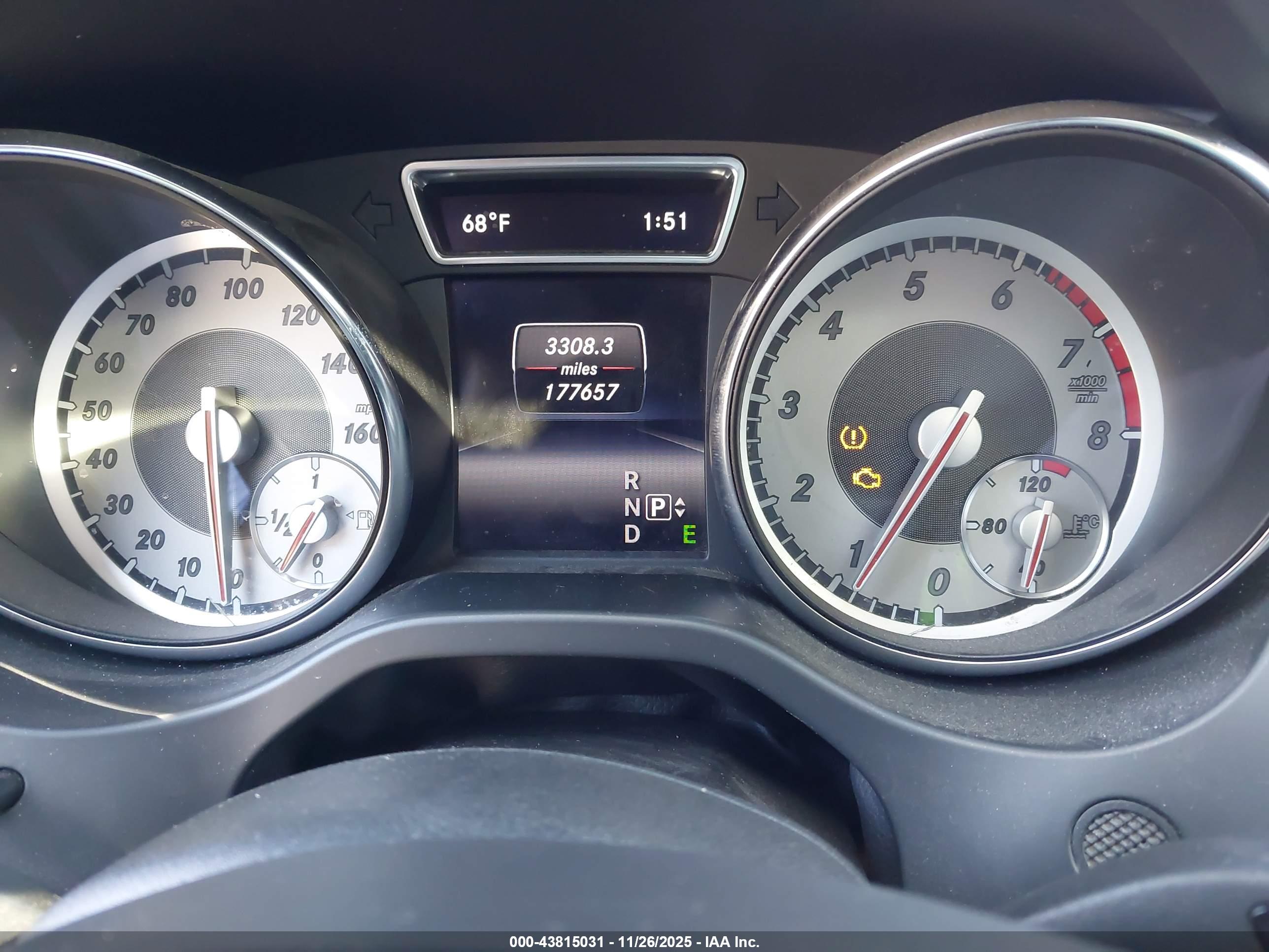 MERCEDES-BENZ CLA image 7