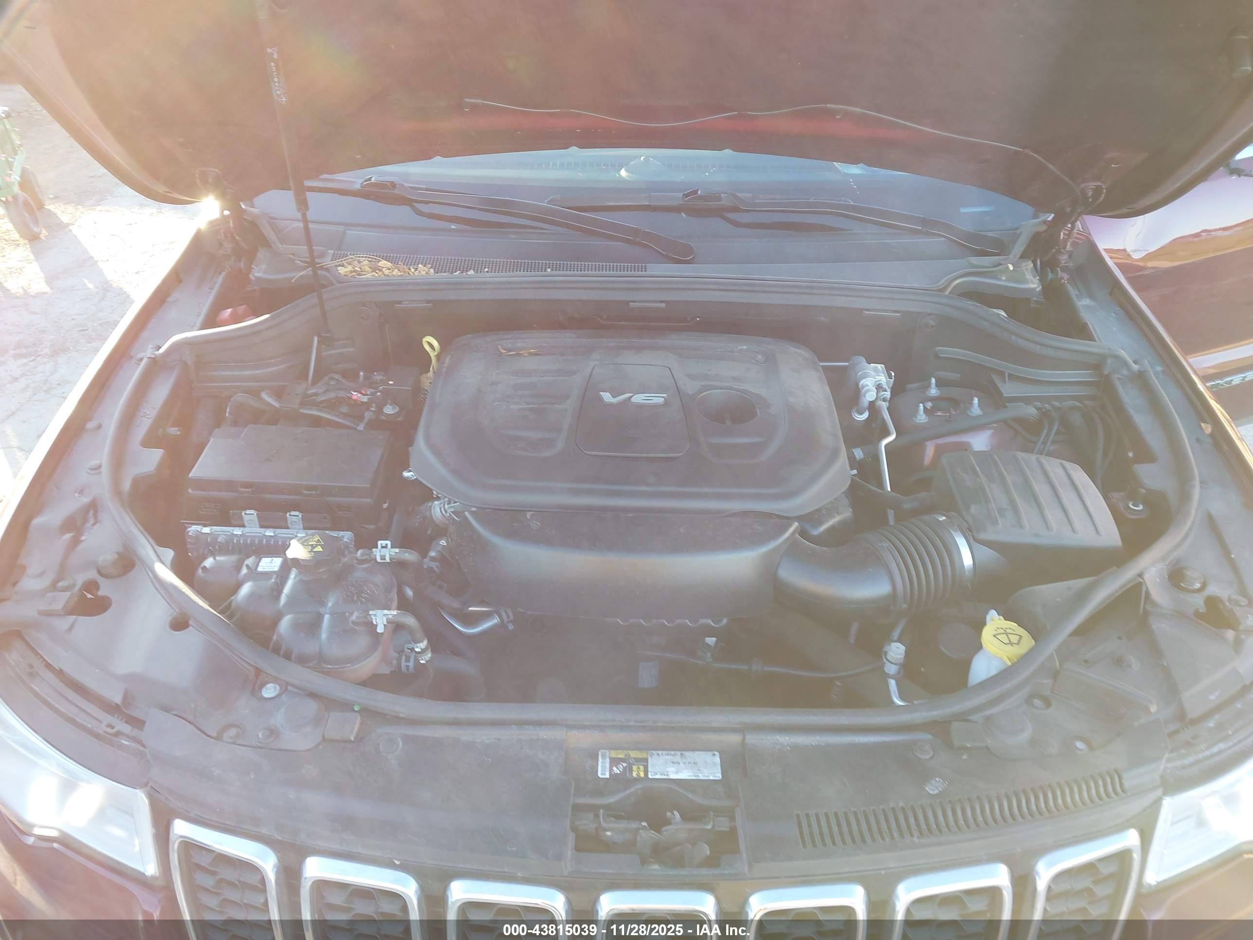 JEEP GRAND image 10