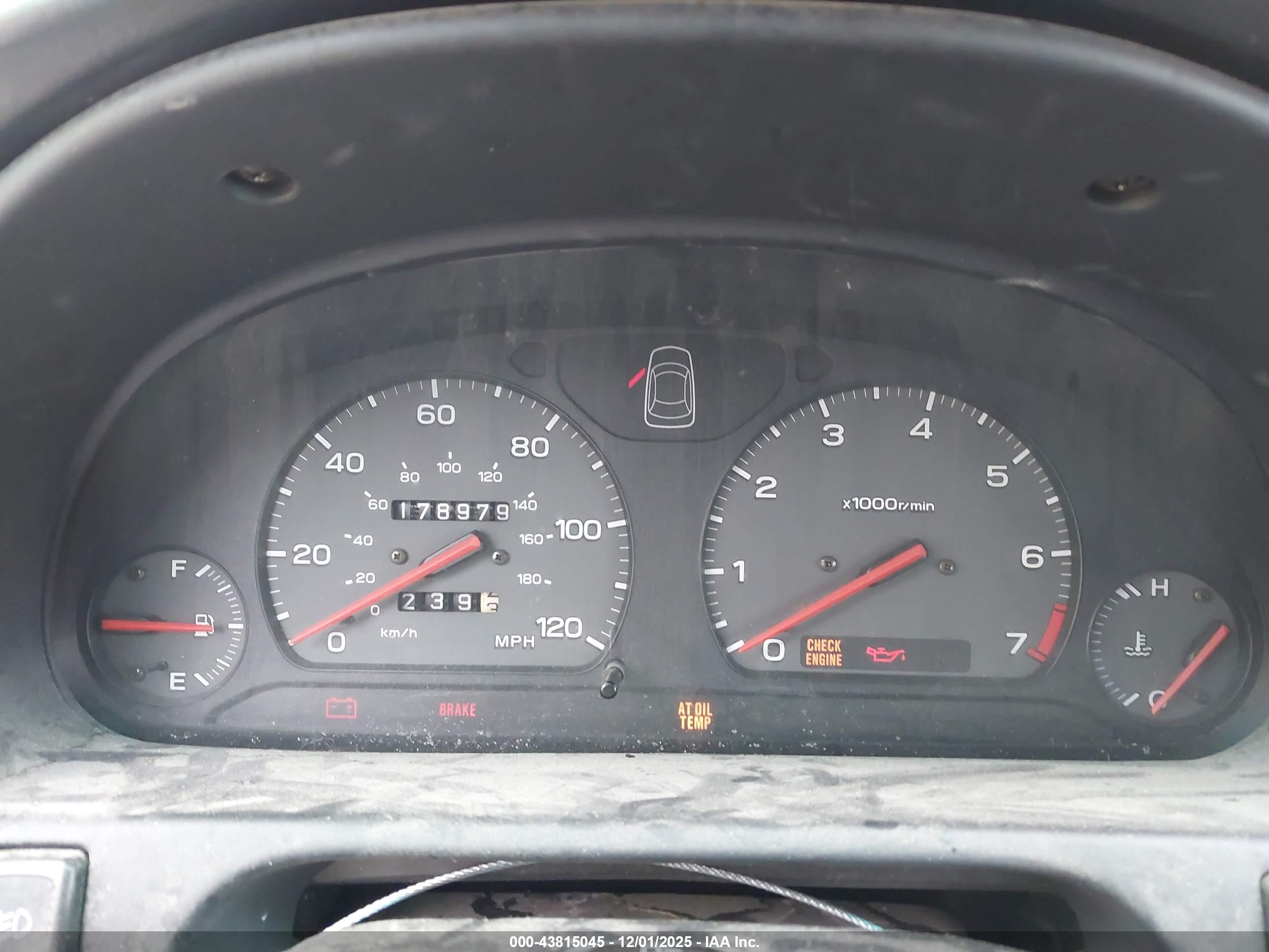 SUBARU LEGACY image 7