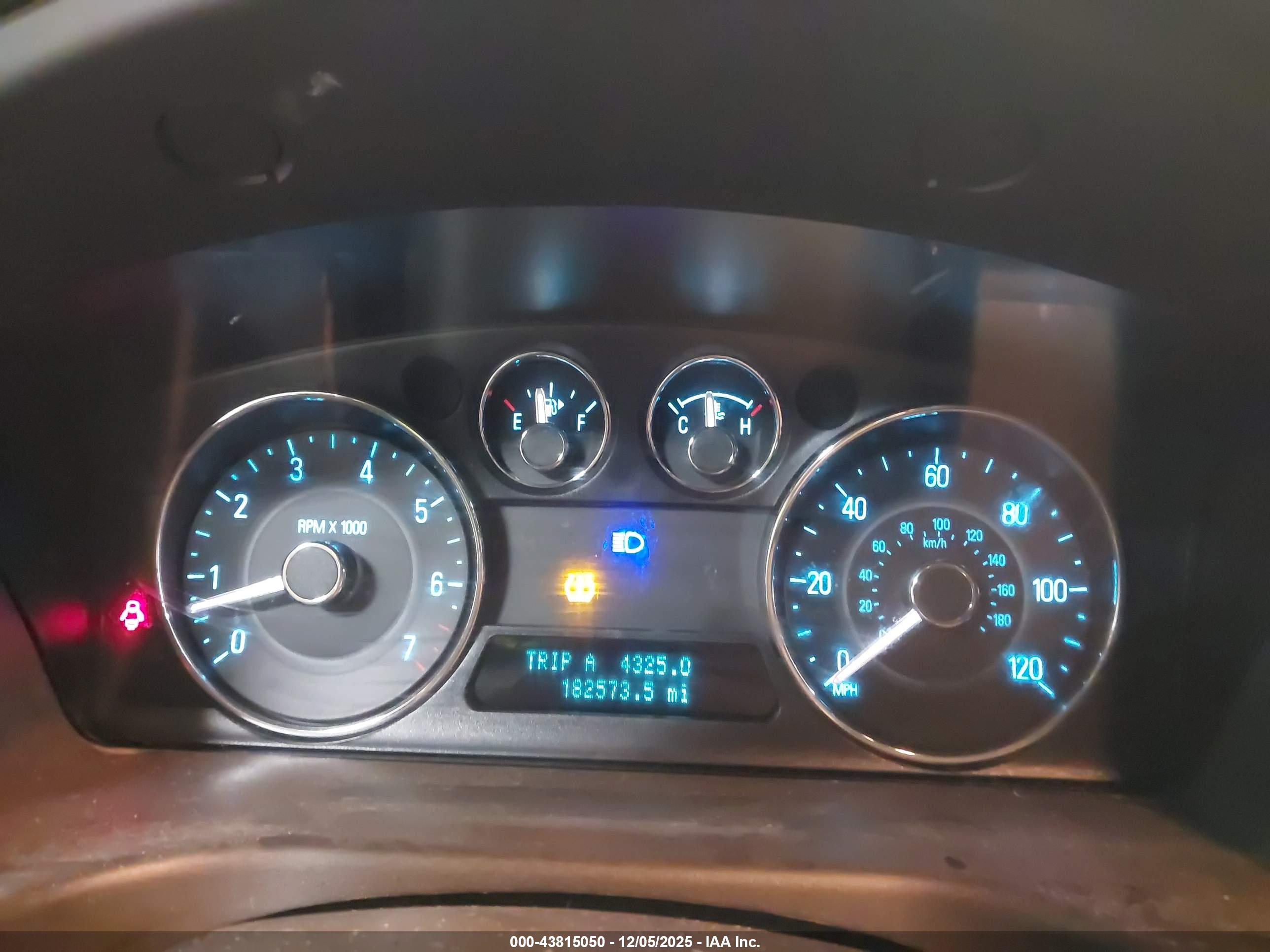 FORD FLEX image 7