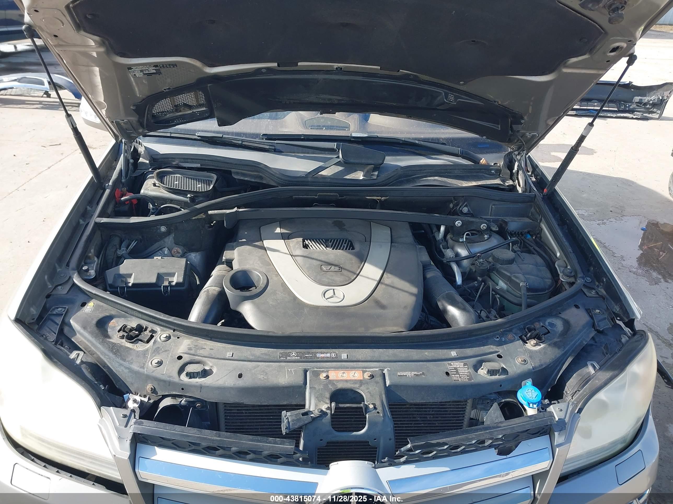 MERCEDES-BENZ GL image 10