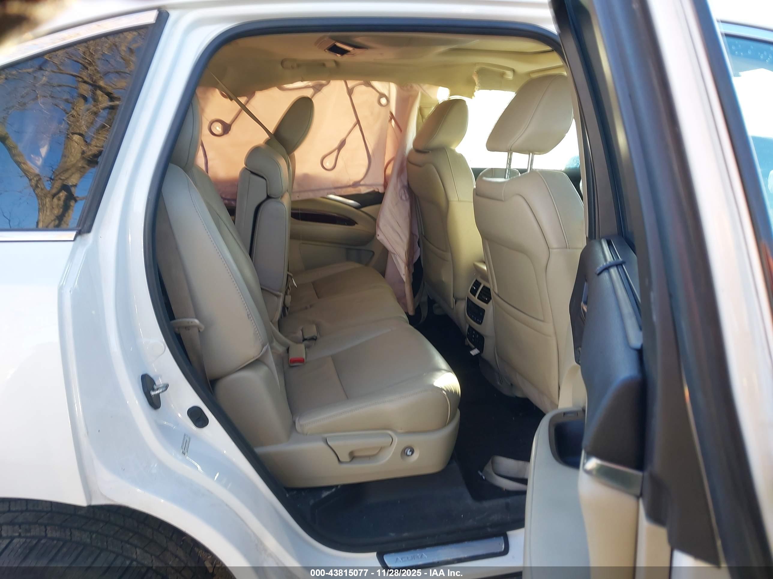 ACURA MDX image 8