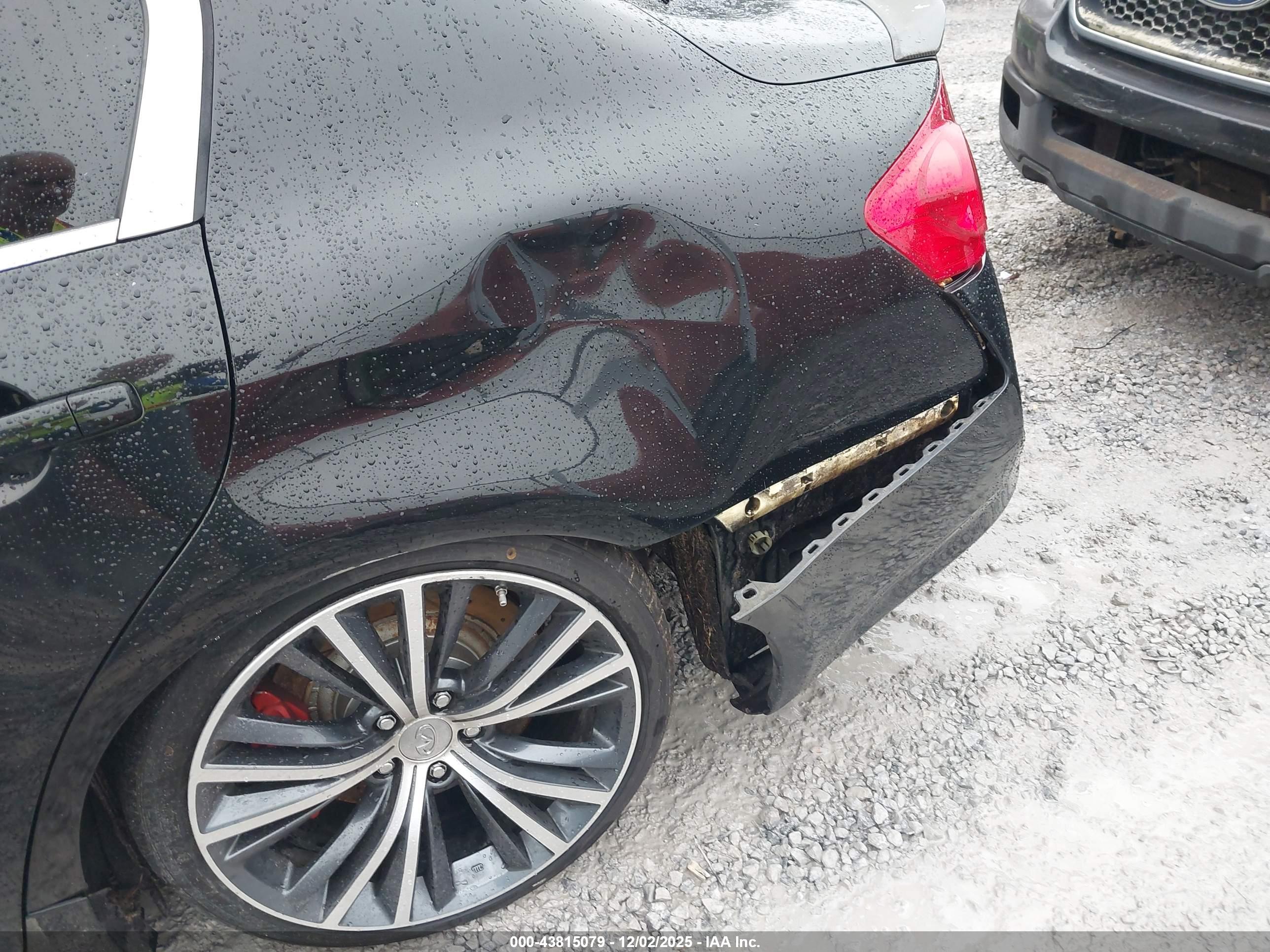 INFINITI G37 image 6
