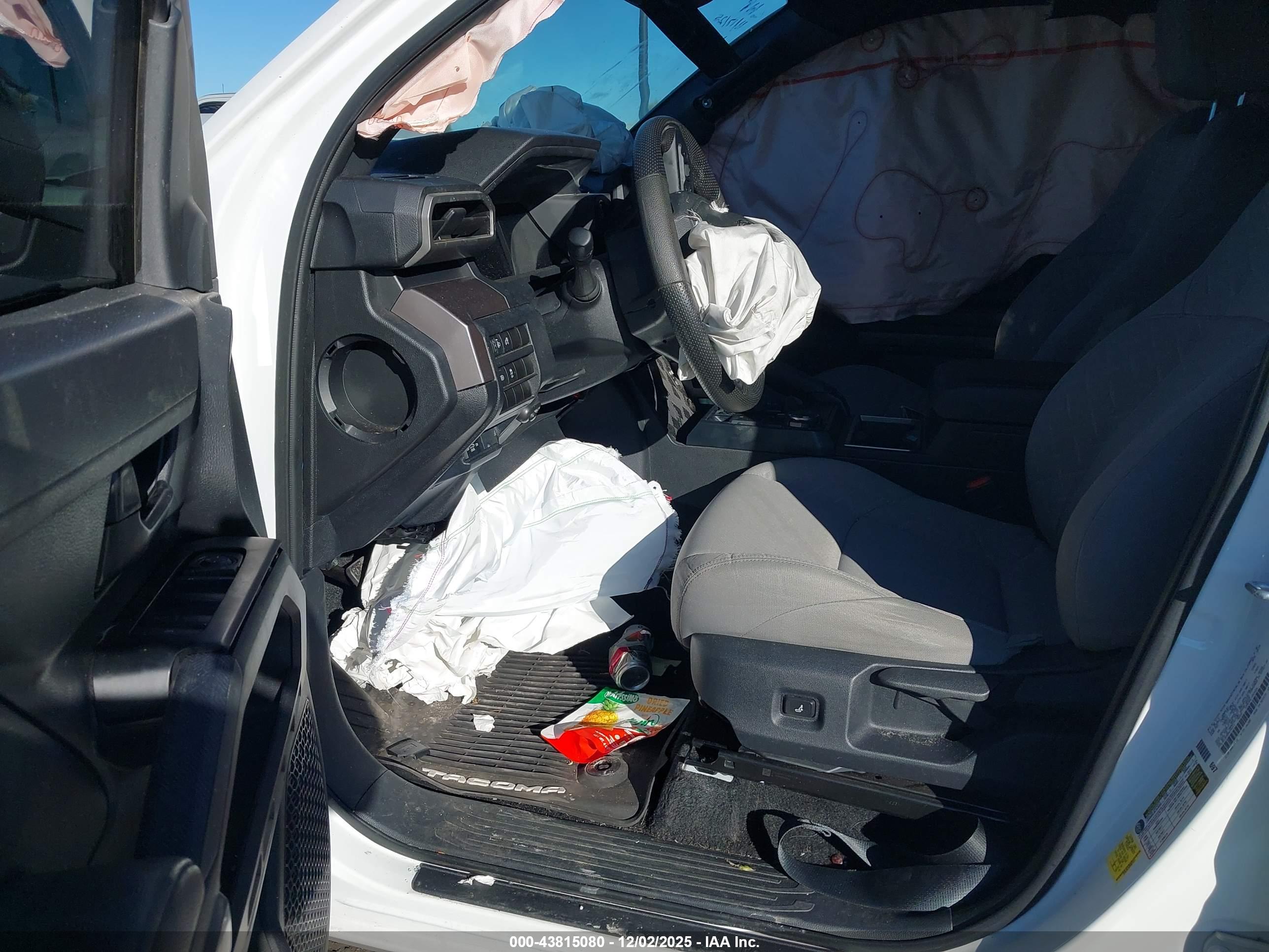 TOYOTA TACOMA image 5