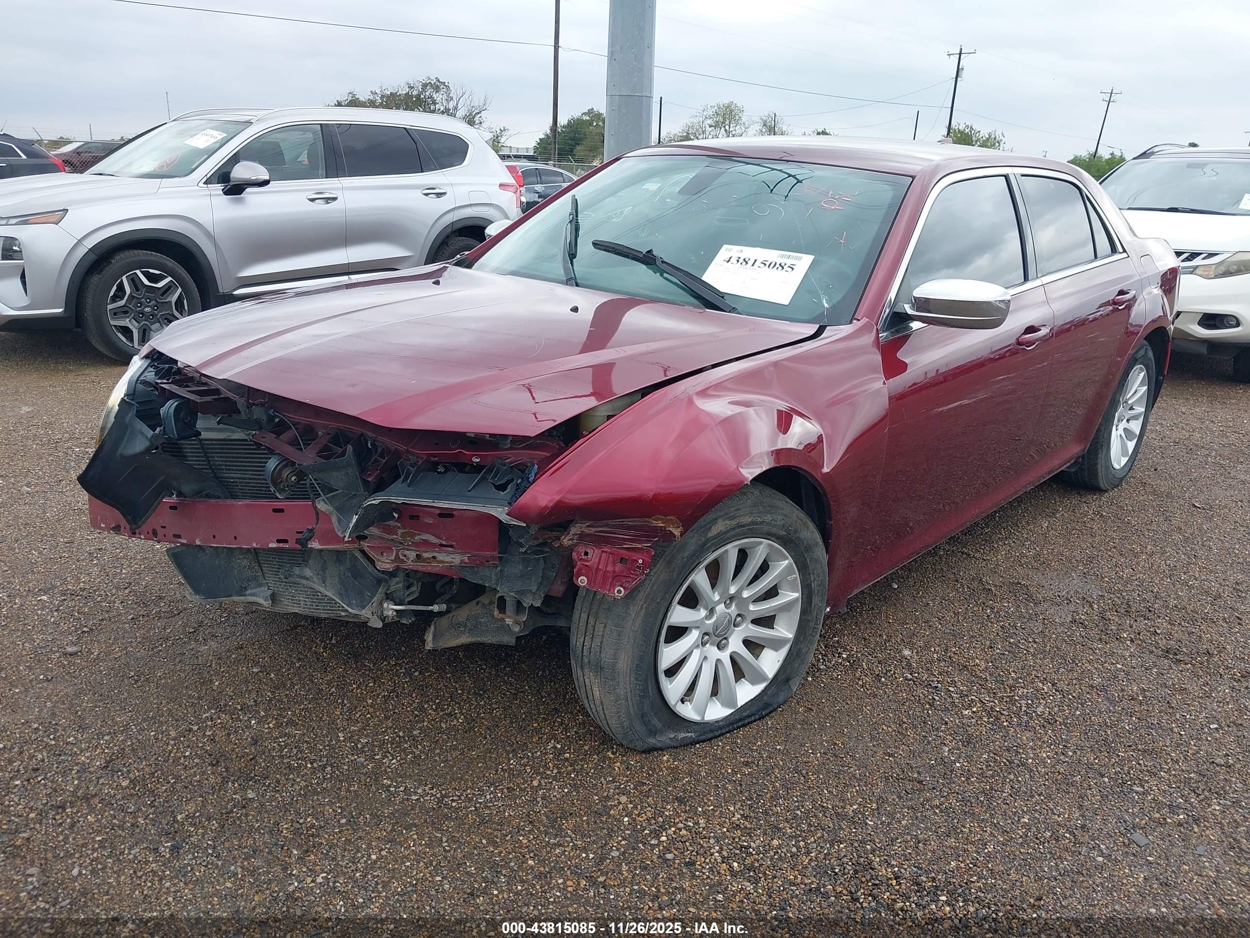 CHRYSLER 300 image 2