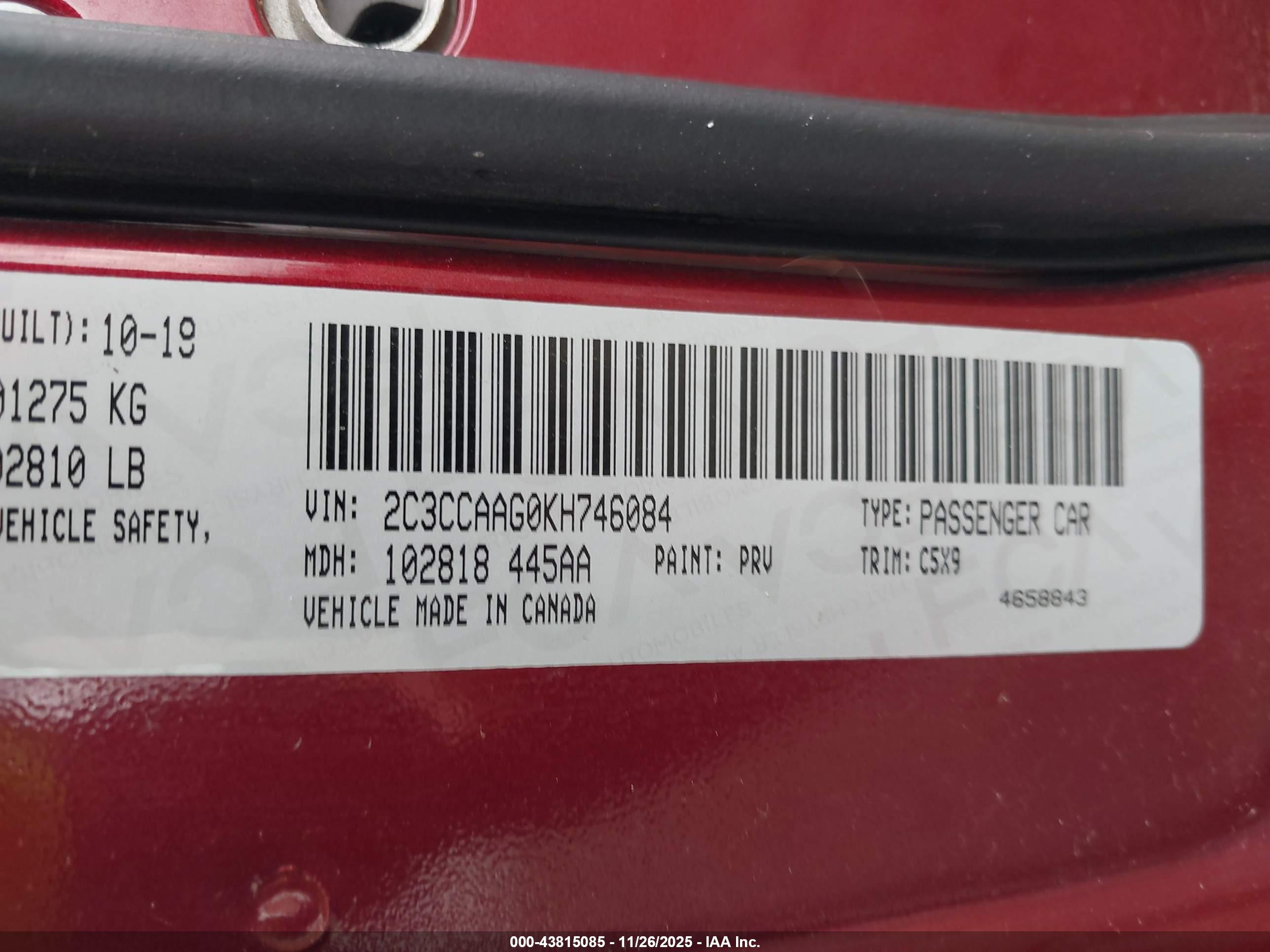 CHRYSLER 300 image 9