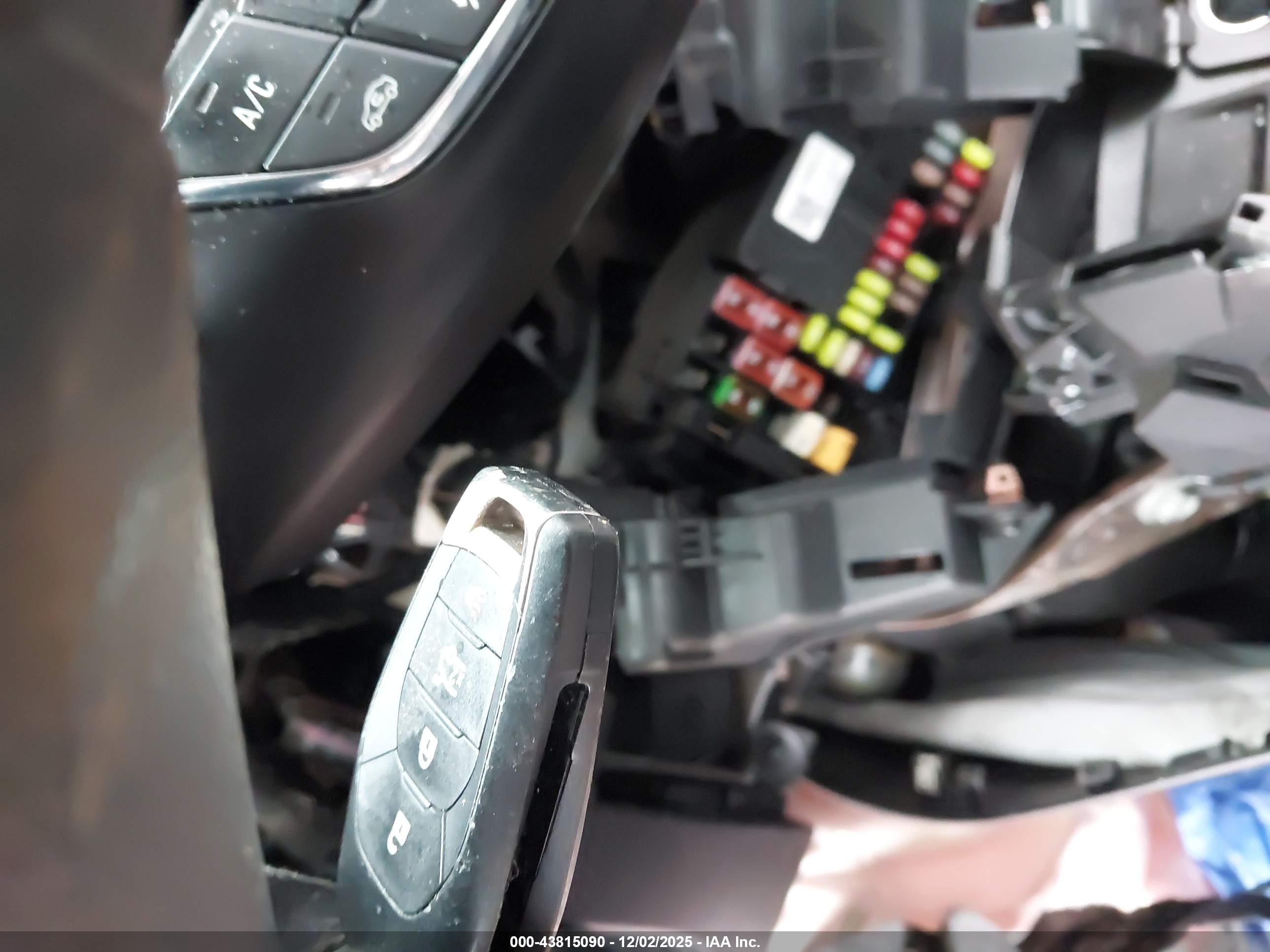 CHEVROLET CRUZE image 11