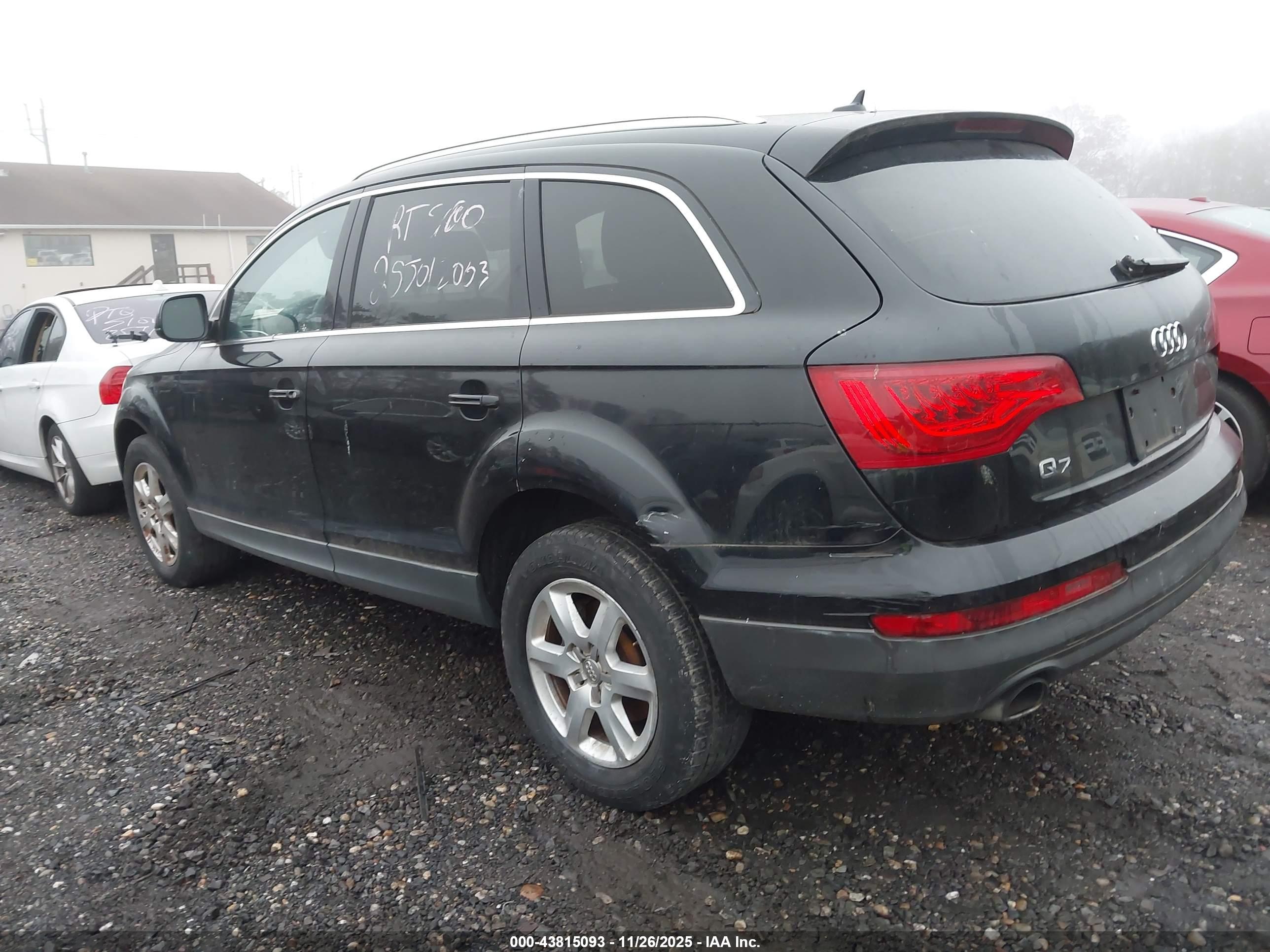 AUDI Q7 image 3